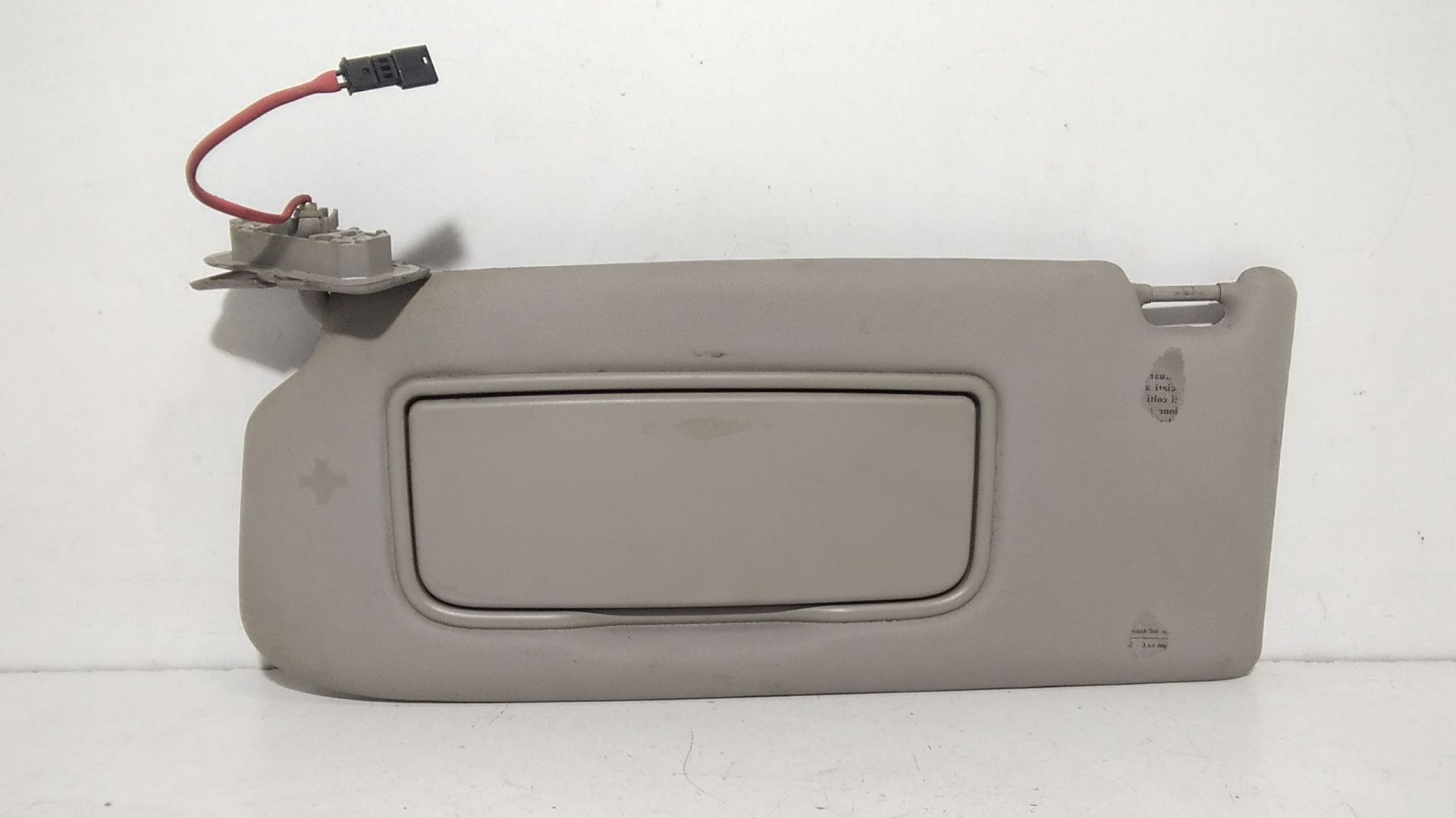 Aletta Parasole Parabrezza Sinistro 39856455 Usato