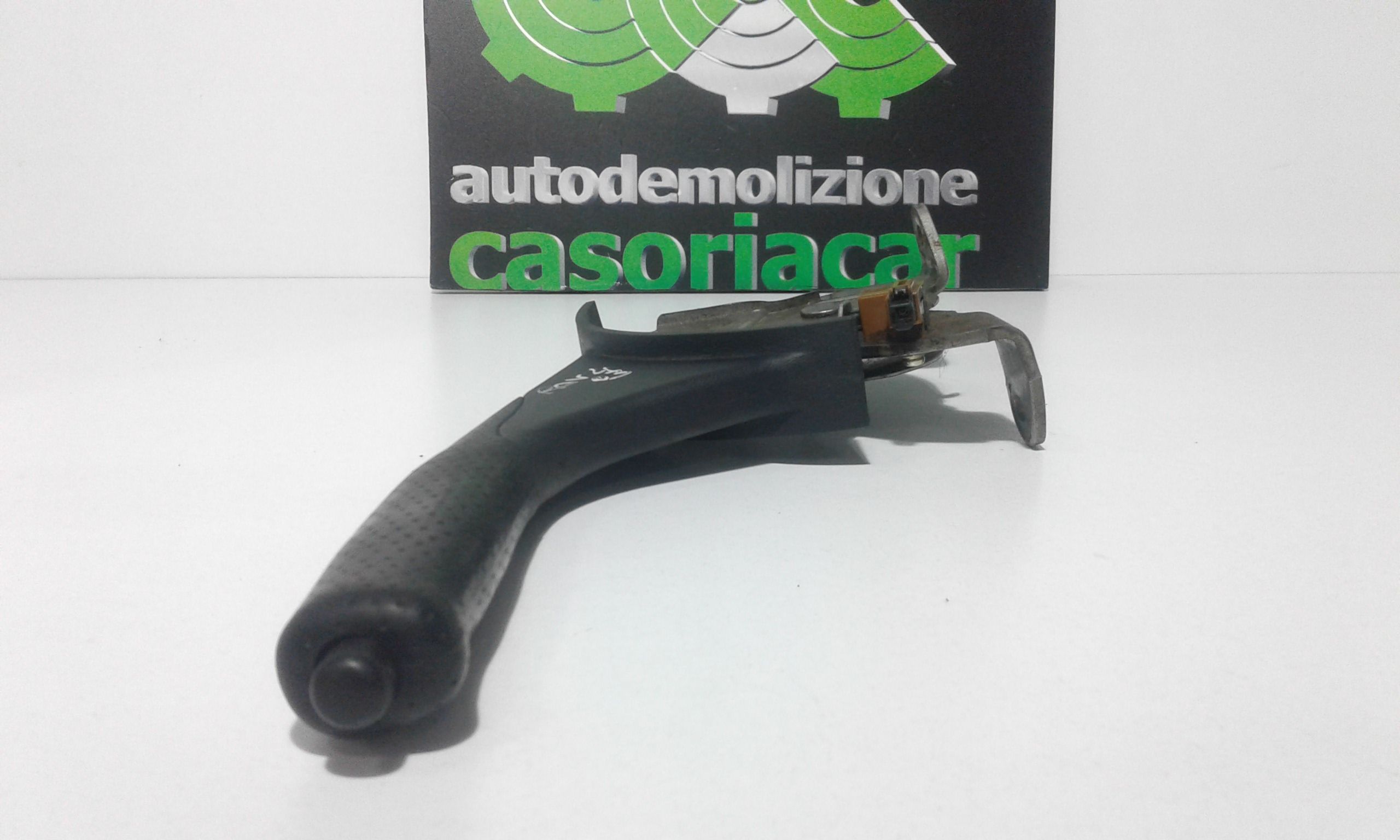 Leva Freno Stazionamento 4620142070C0 Usato