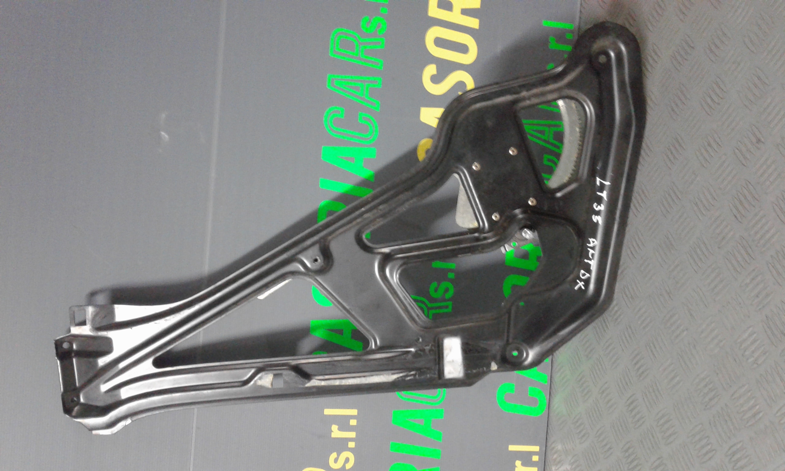 Alzacristallo Porta Ant. Destro Usato