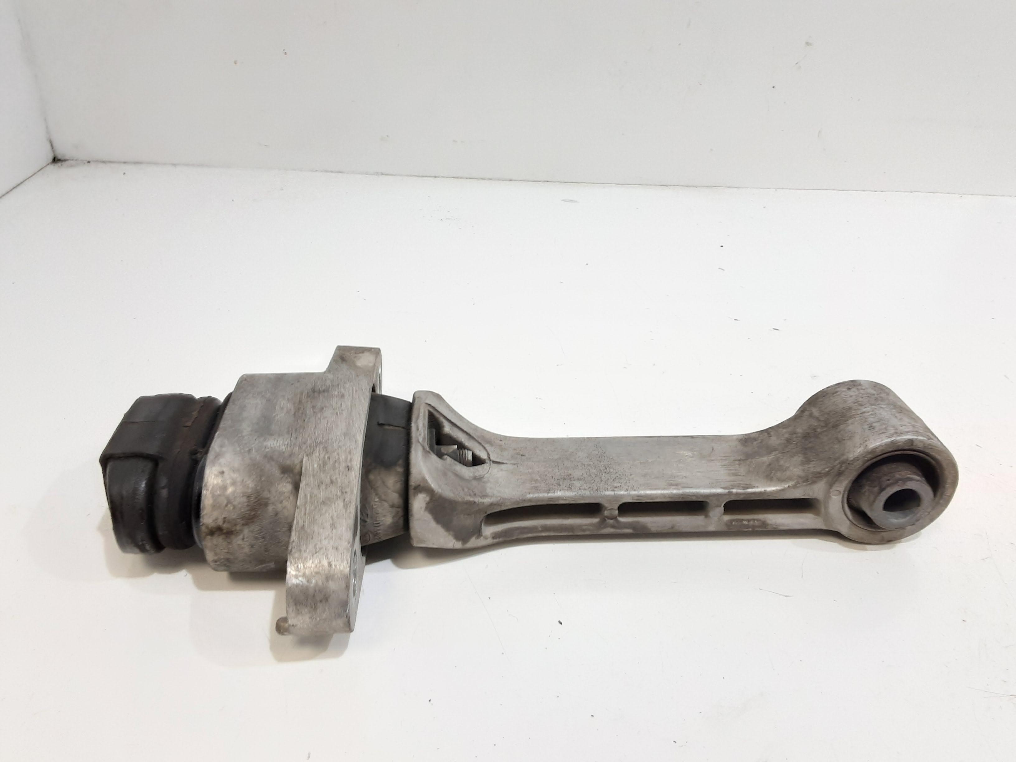 Bielletta Supporto Cambio Usato