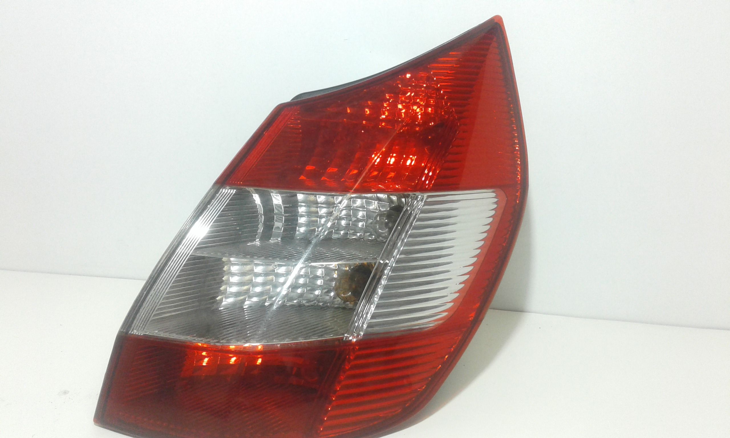 Fanale Post. Sinistro 8200127704 Usato