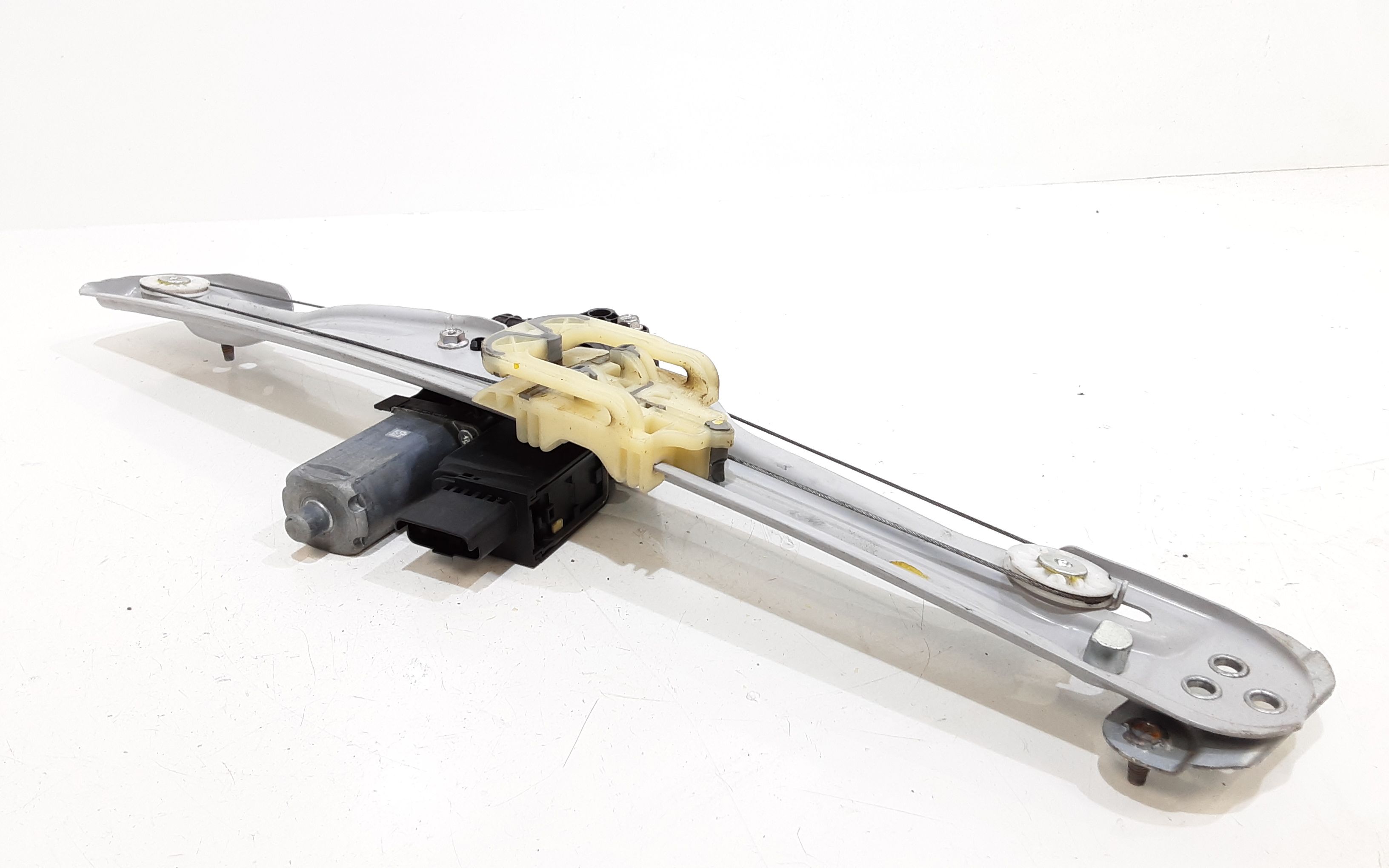 Alzacristallo Porta Ant. Destro Usato