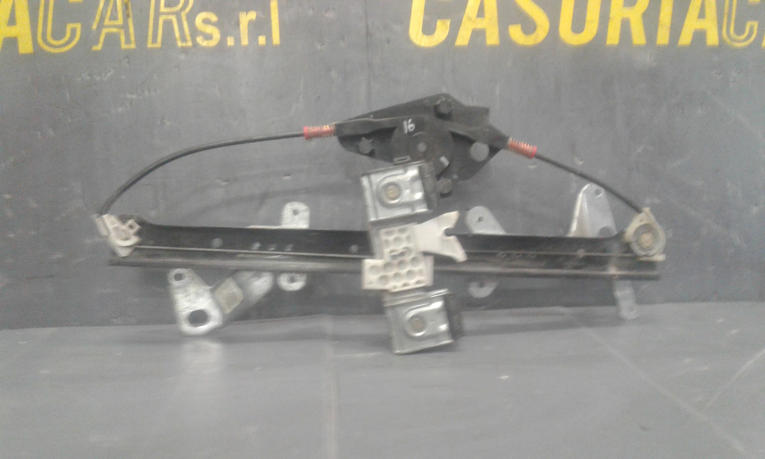 Alzacristallo Porta Ant. Sinistro 1528039 Usato