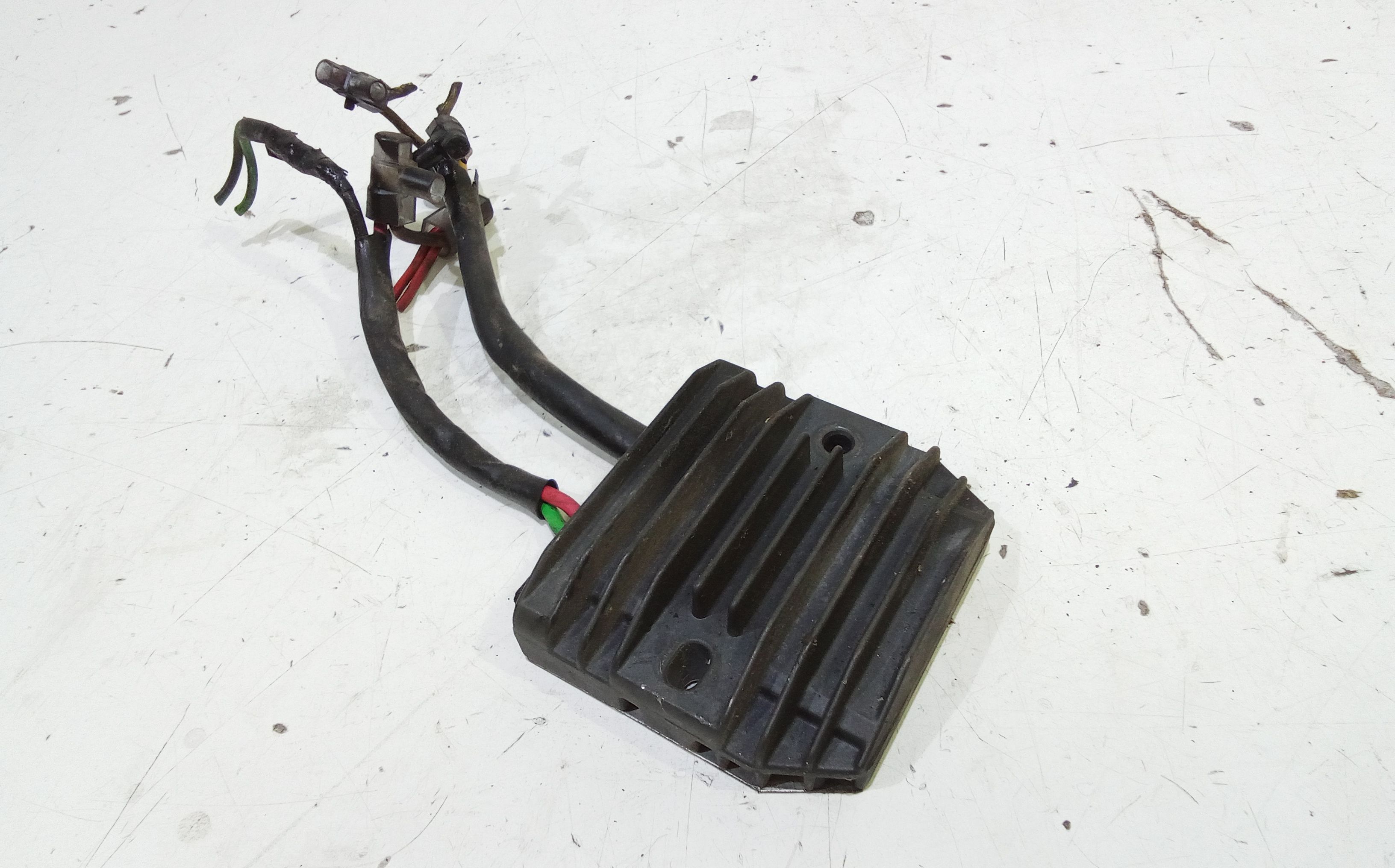 Regolatore Tensione Usato