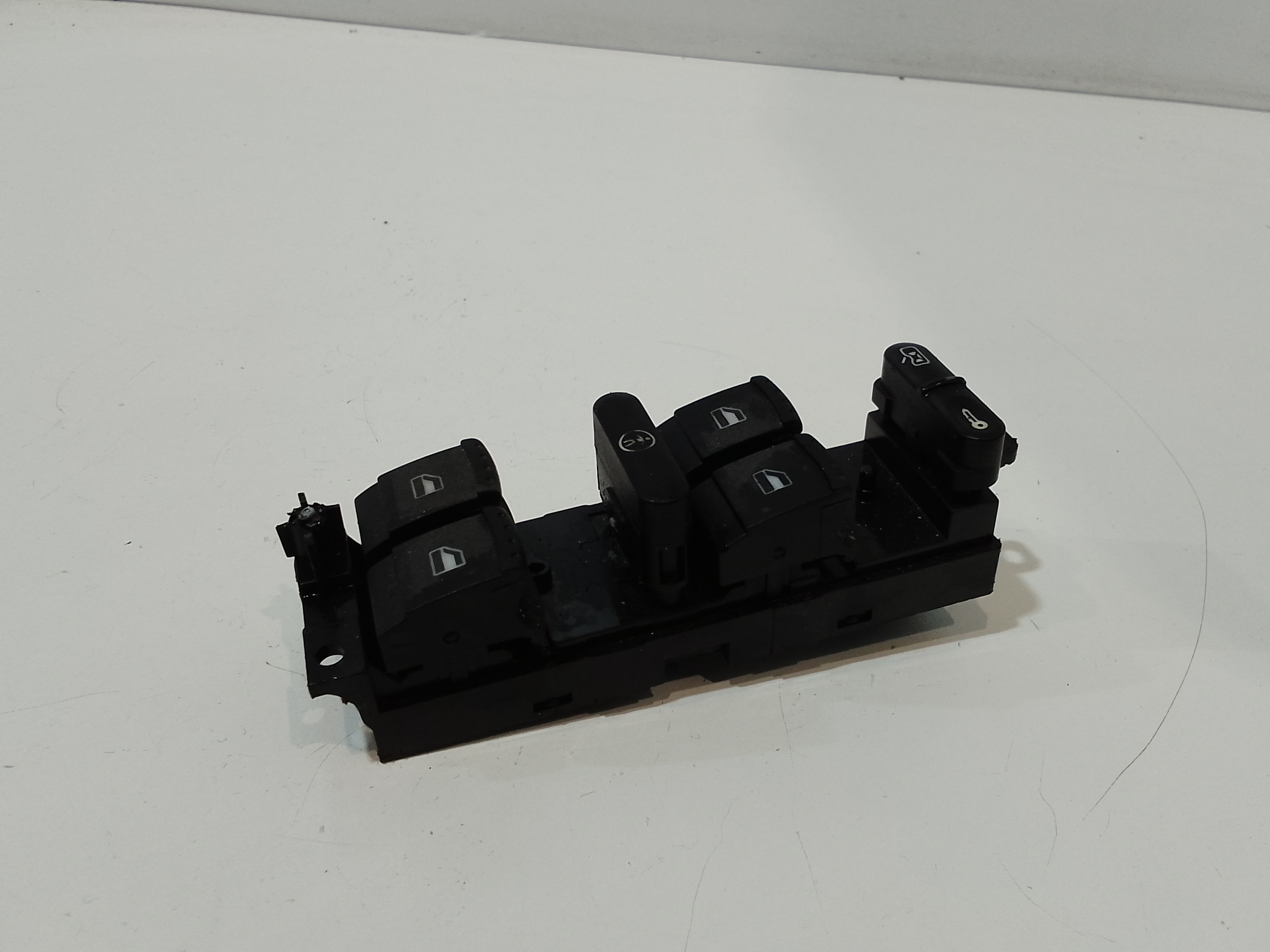 Interruttore Alzacristalli Porta Ant. Sinistro Usato