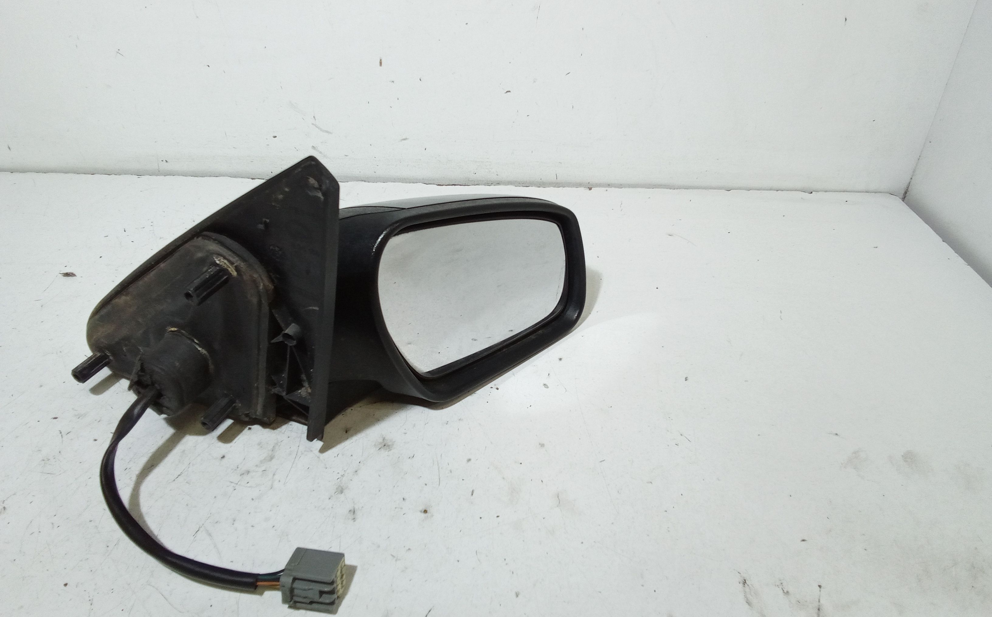 Retrovisore Est. Destro Usato