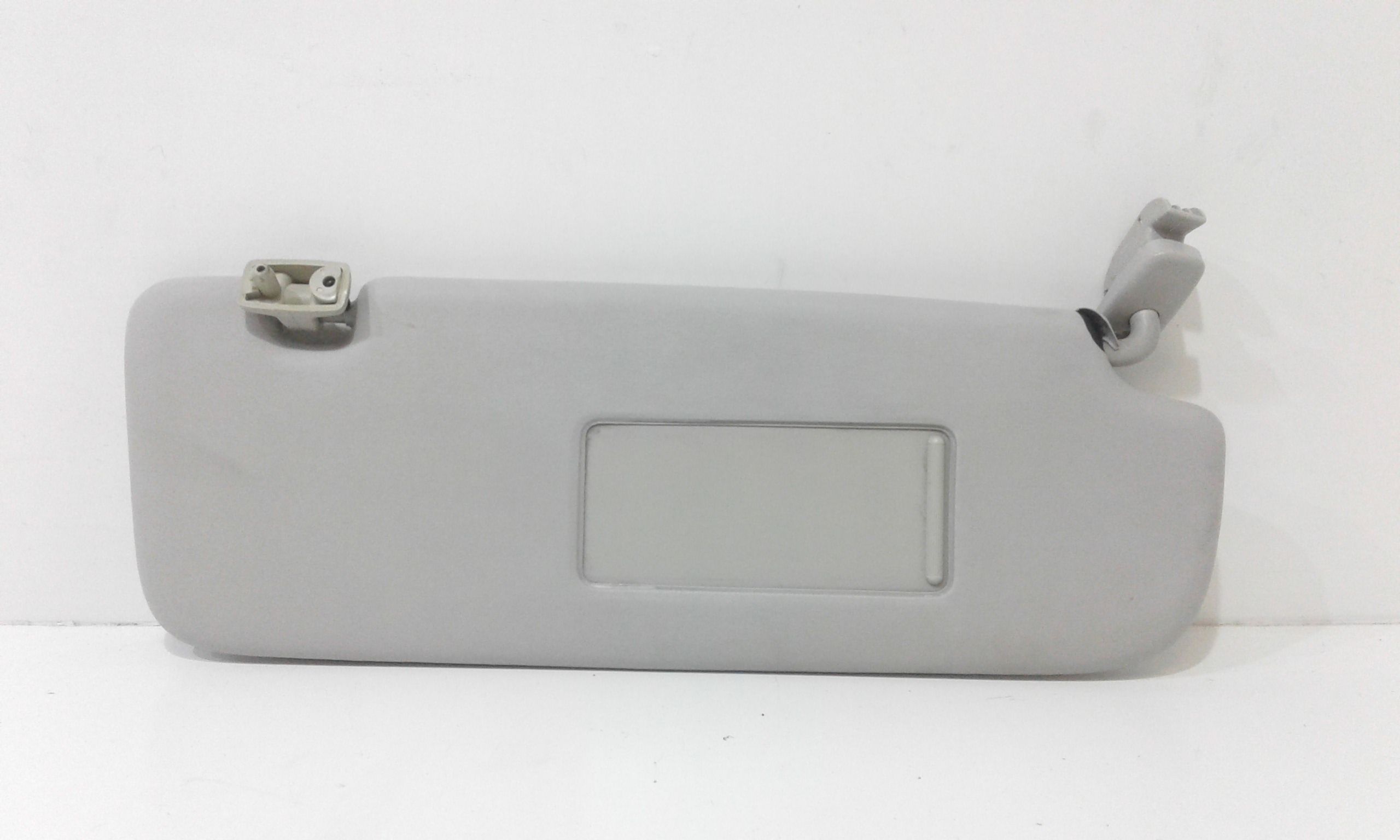 Aletta Parasole Parabrezza Destro 5Z9857552L72 Usato