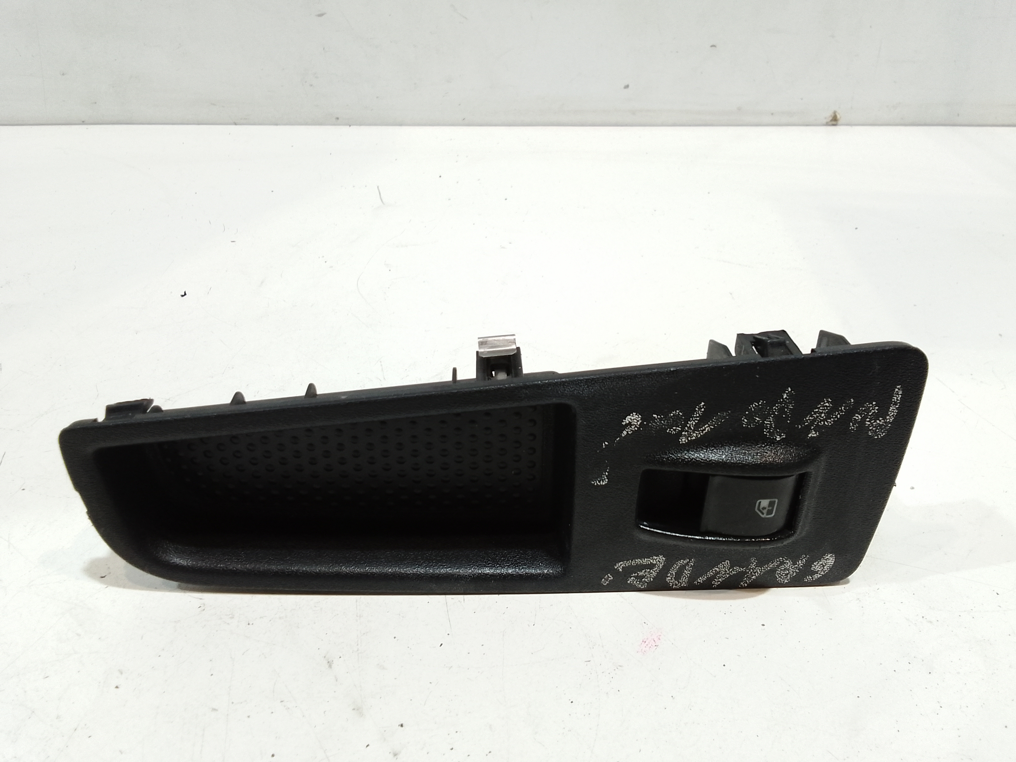 Interruttore Alzacristalli Porta Ant. Destro Usato