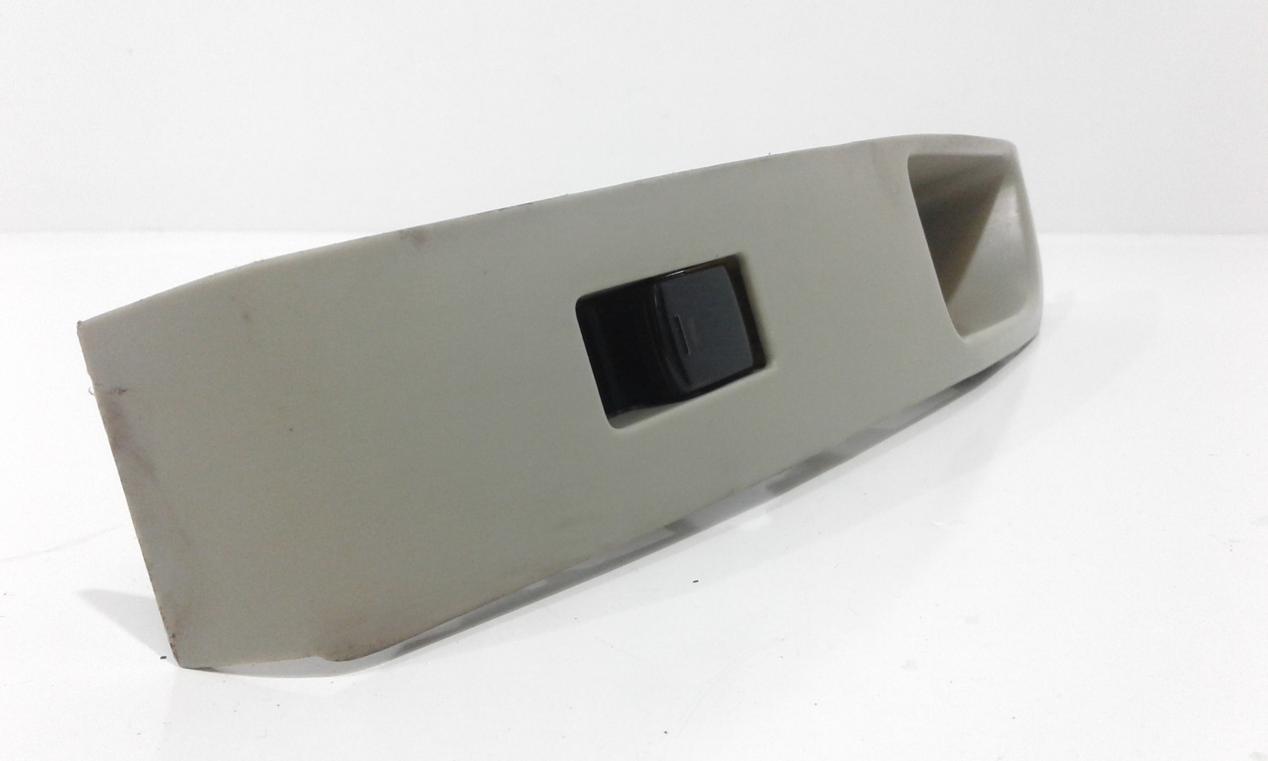 Interruttore Alzacristalli Porta Ant. Destro Usato