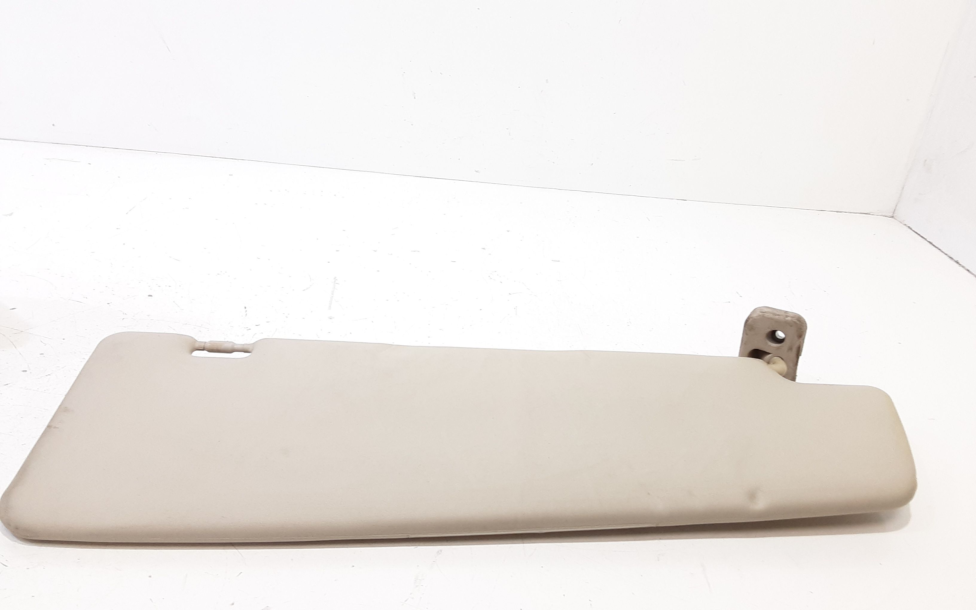 Aletta Parasole Parabrezza Sinistro 1612108180 Usato