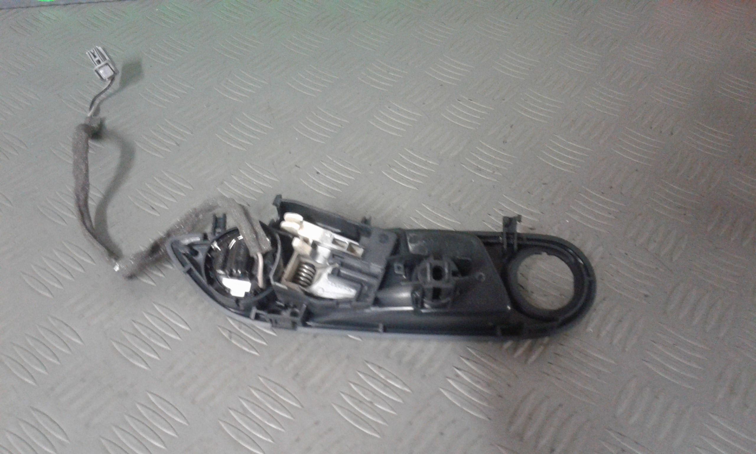 Maniglia Int. Apertura Porta Ant. Sinistro 1579323 Usato