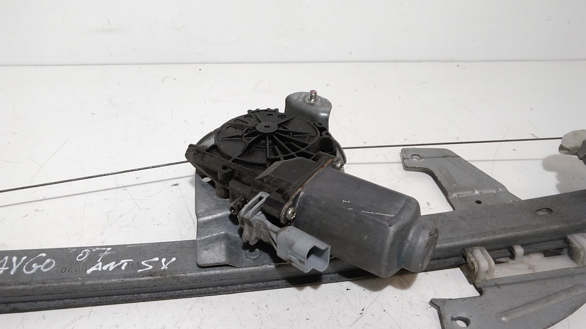 Alzacristallo Porta Ant. Sinistro 698200H010 Usato