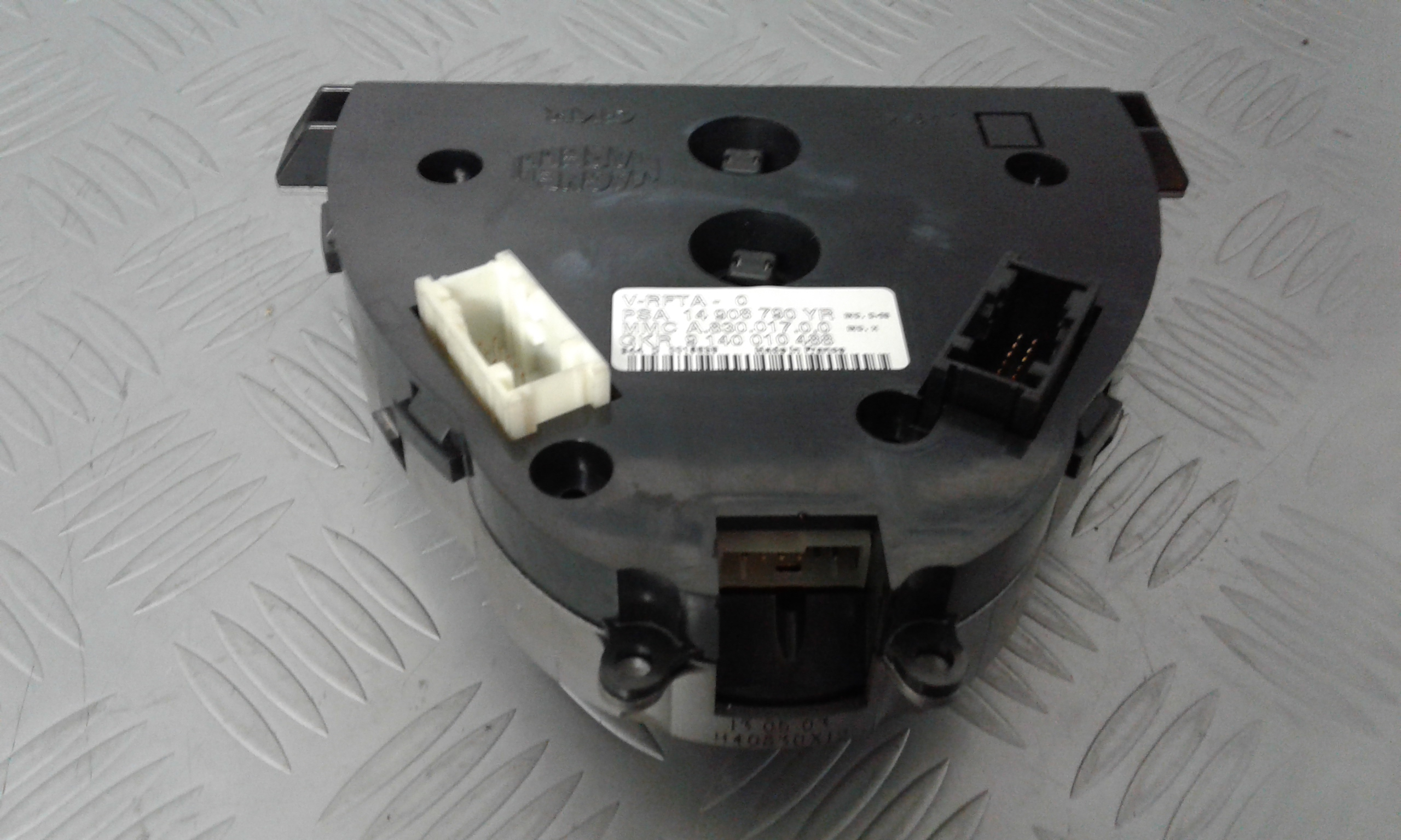 Blocco Comando Climatizzazione 1498679689 Usato