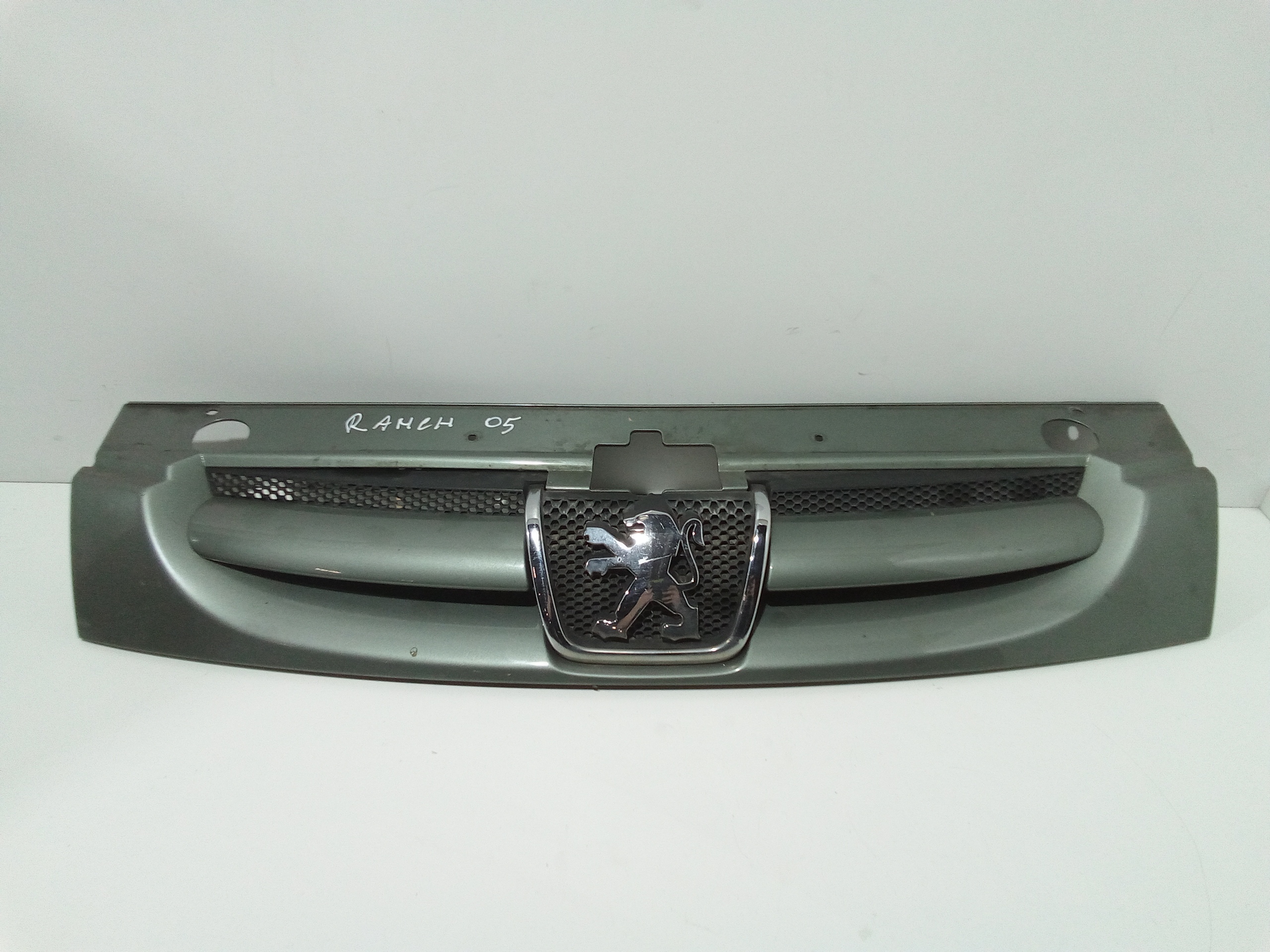 Griglia Paraurti Ant. 7414CT Usato