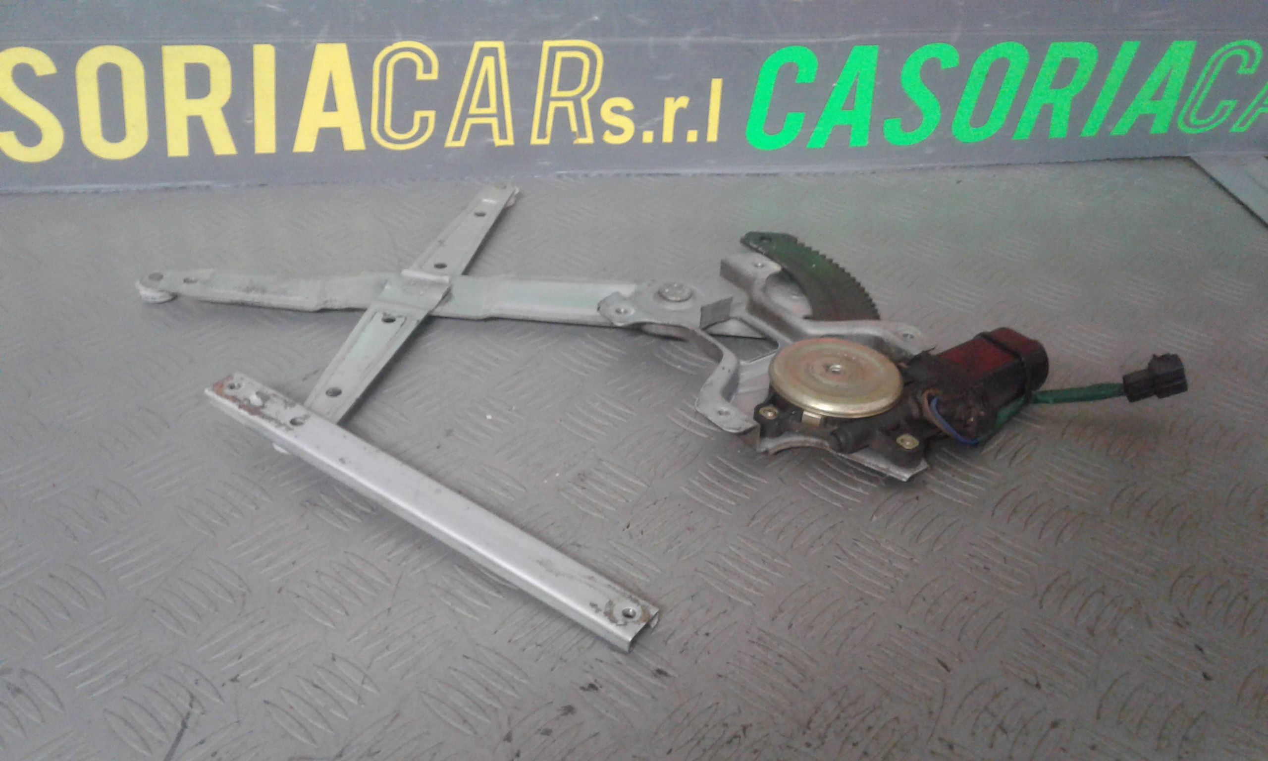 Alzacristallo Porta Ant. Destro 96318070 Usato