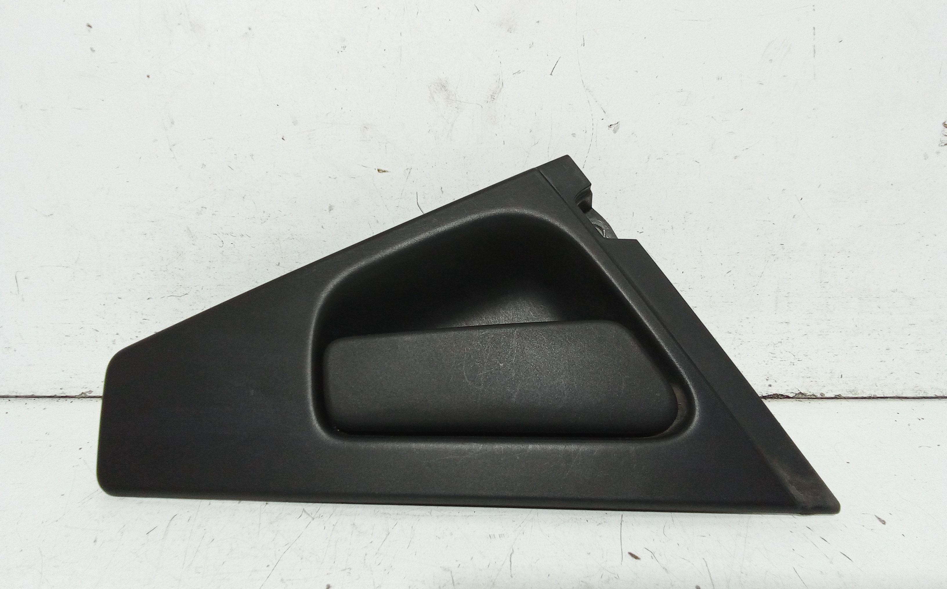 Maniglia Porta Post. Sinistro 826067059R Usato