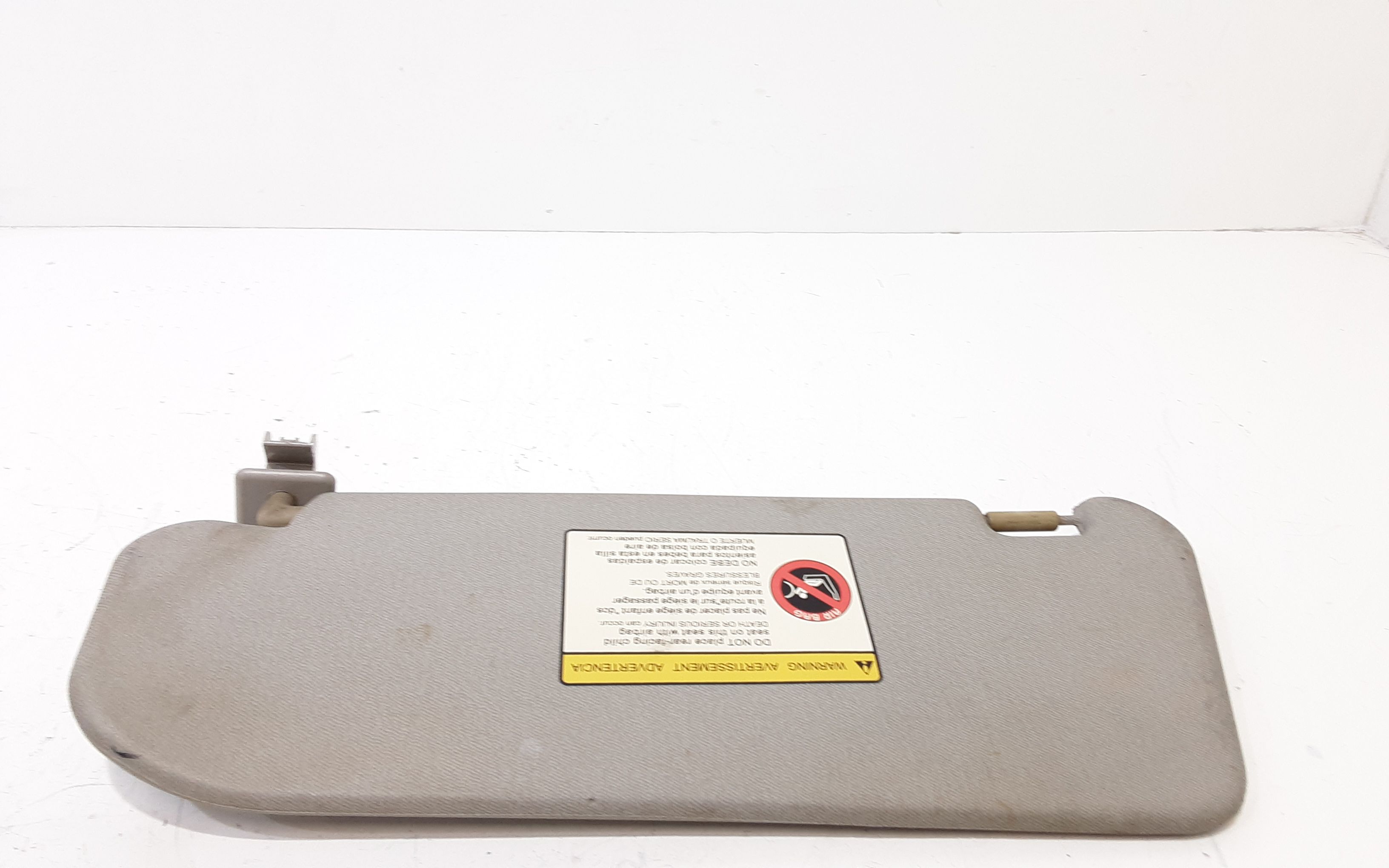 Aletta Parasole Parabrezza Destro 96537730 Usato