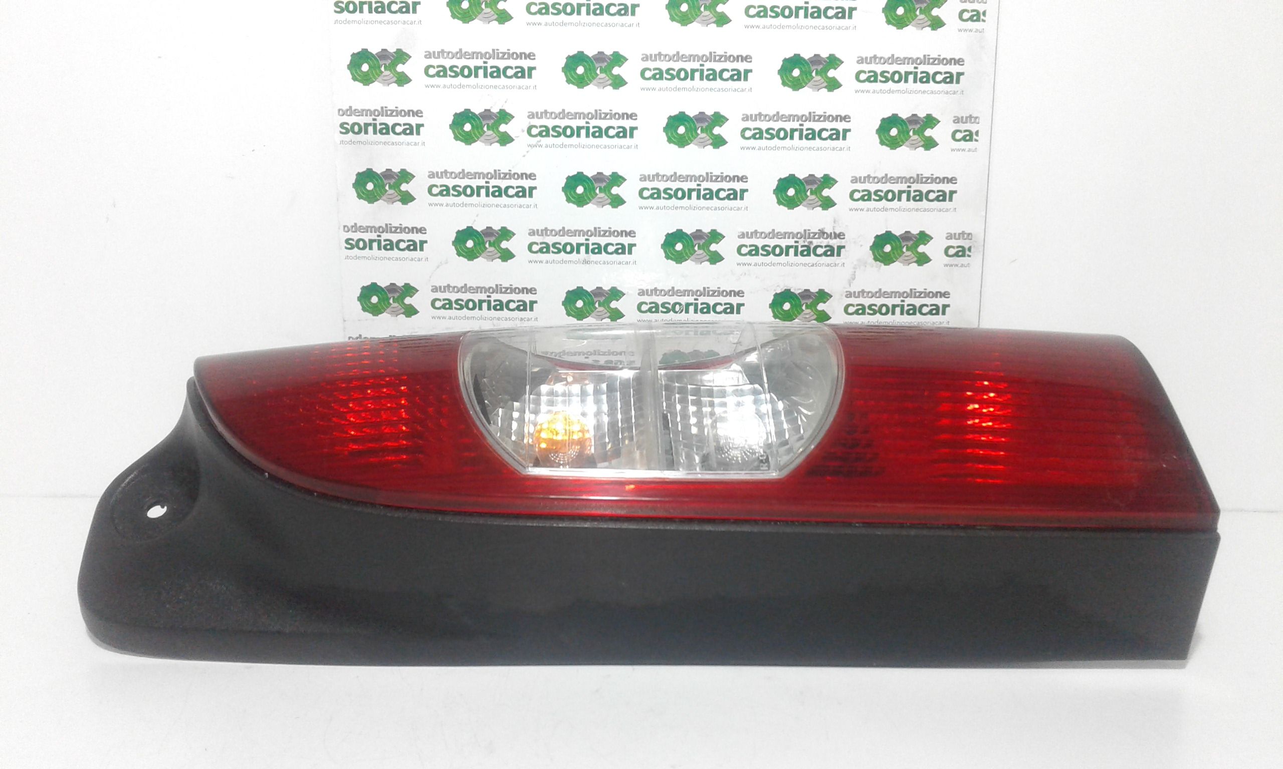 Fanale Post. Destro 8200171478 Usato