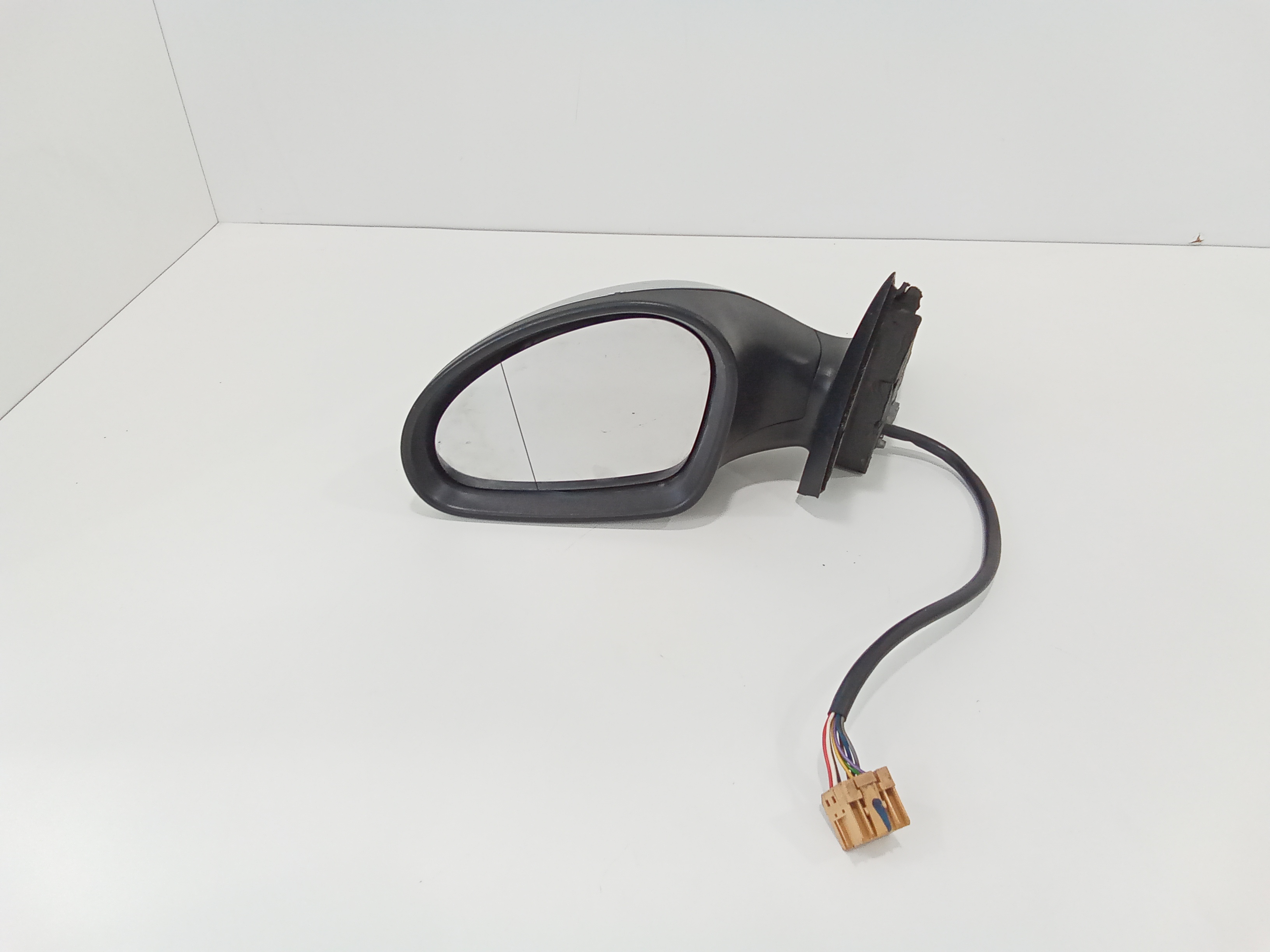 Retrovisore Est. Sinistro 6J0857507C9B9 Usato