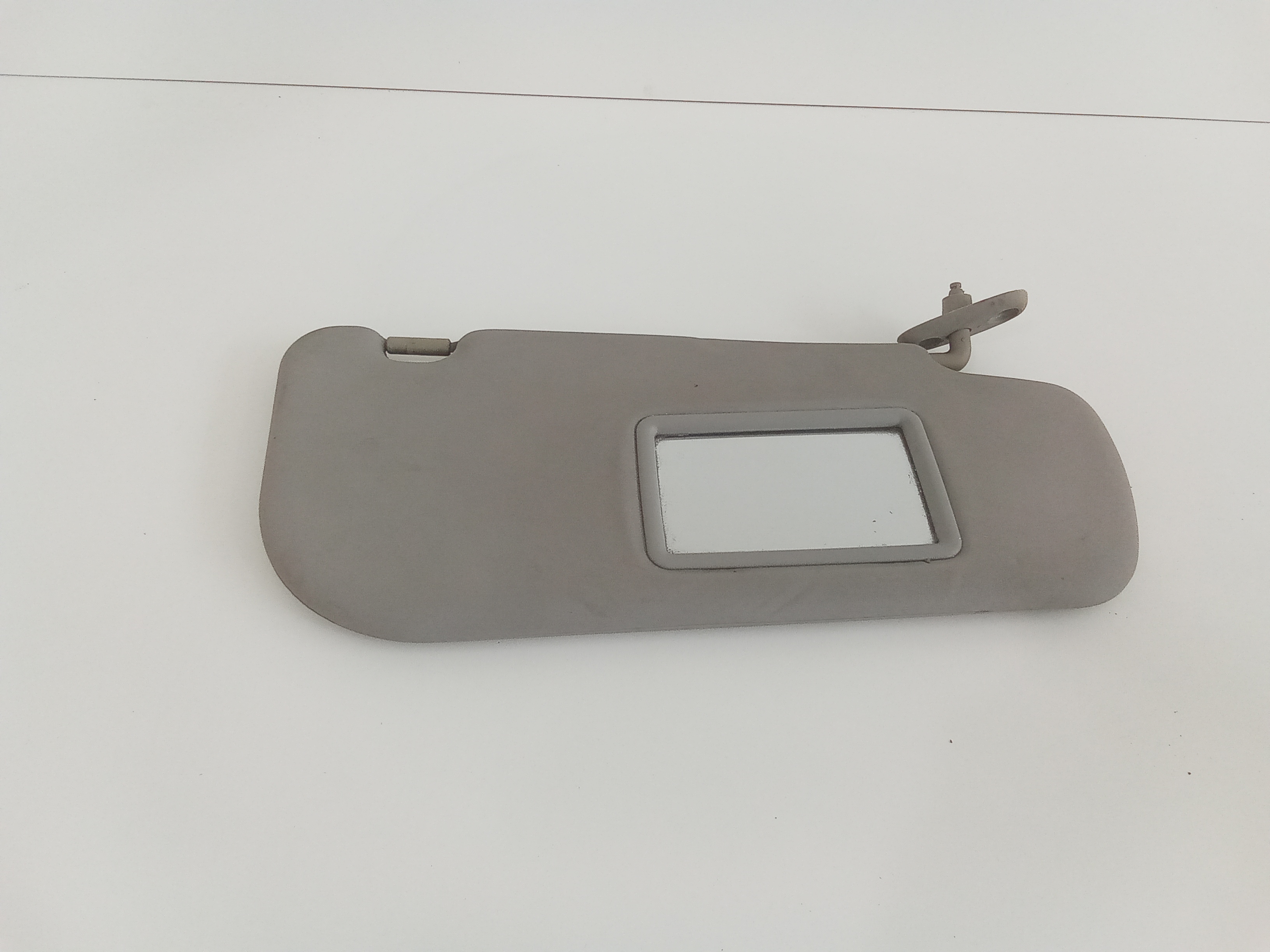 Aletta Parasole Parabrezza Destro 8522007440ED Usato