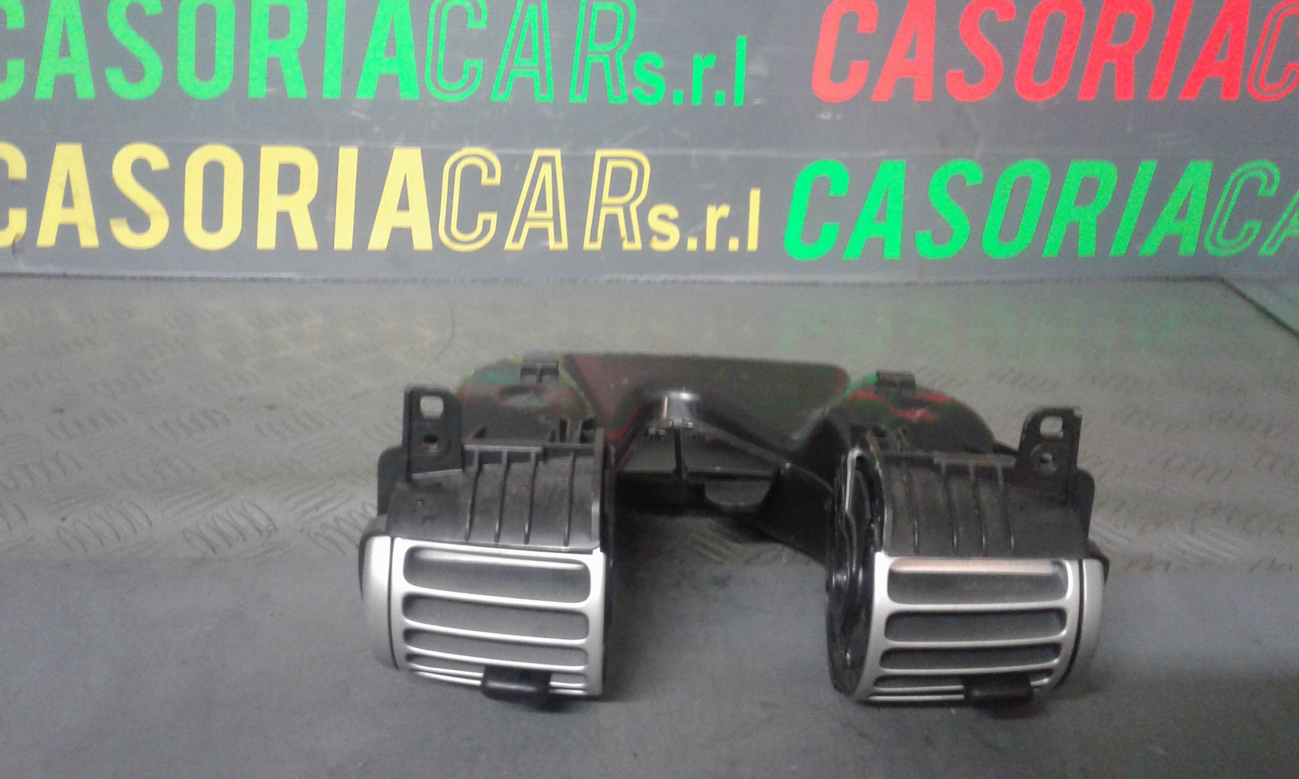 Condotto Aria Bocchette Centr. Sup. Cruscotto Usato