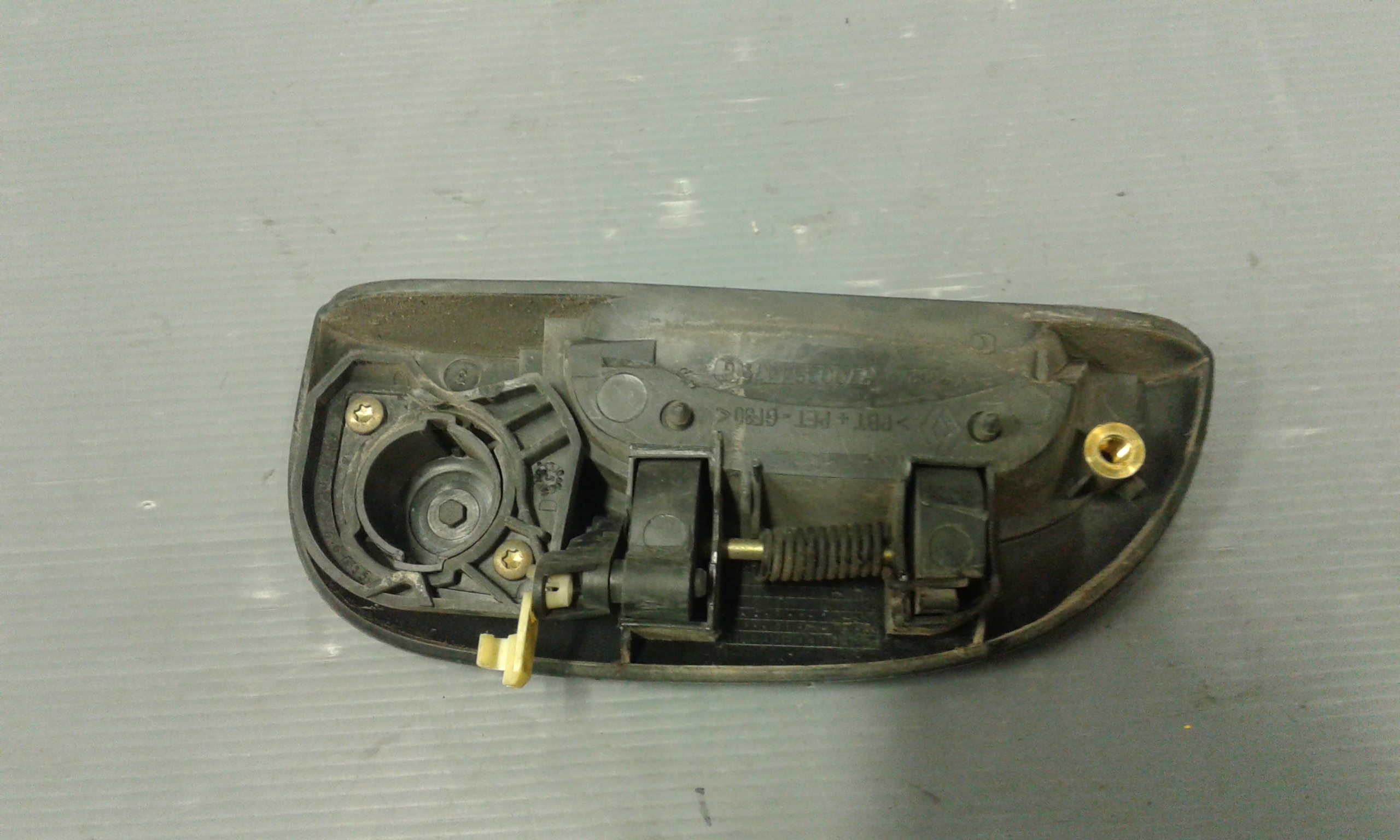 Maniglia Porta Ant. Destro 8200107368 Usato