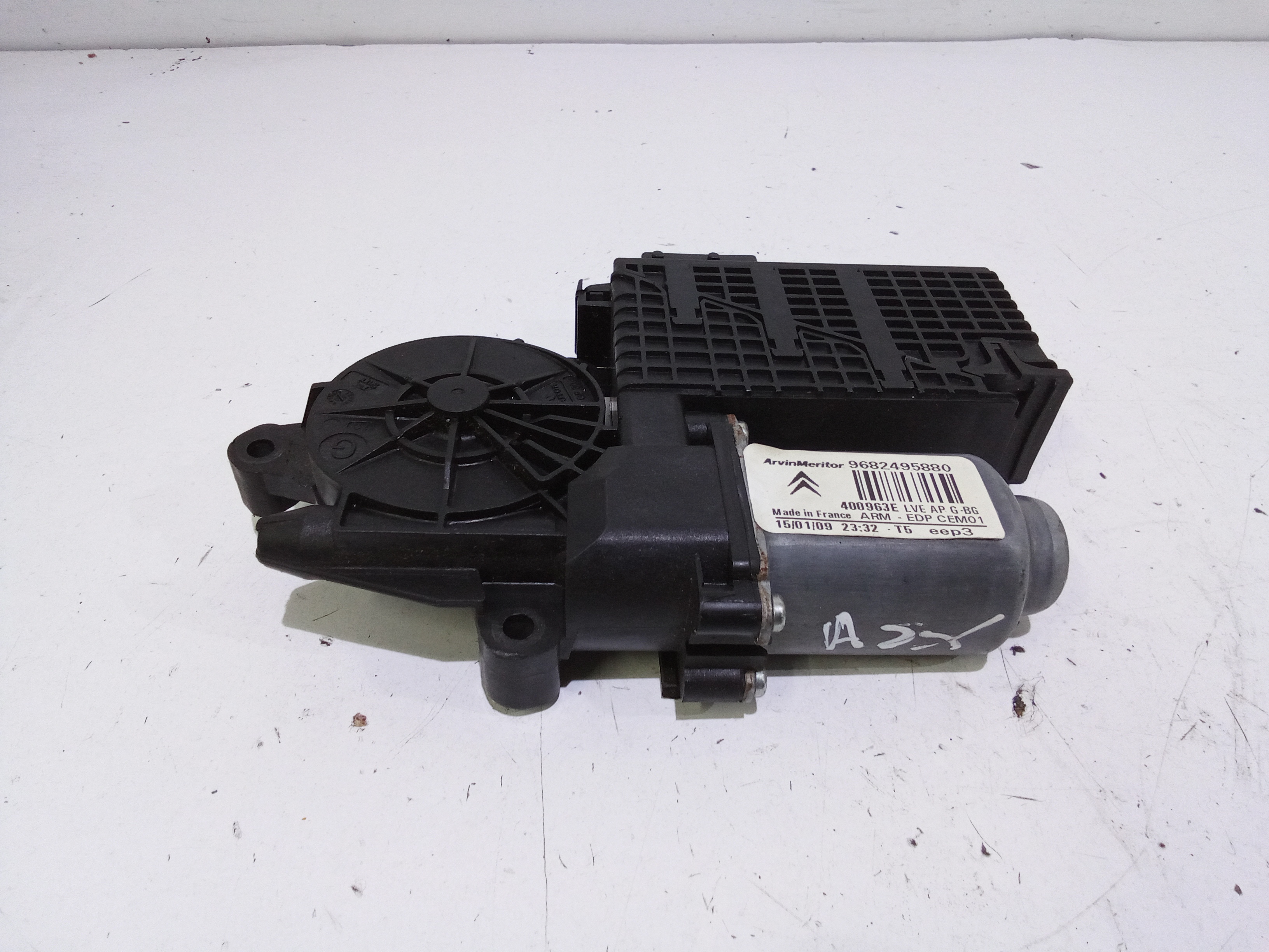 Motorino Alzacristallo Porta Ant. Sinistro 9221AW Usato