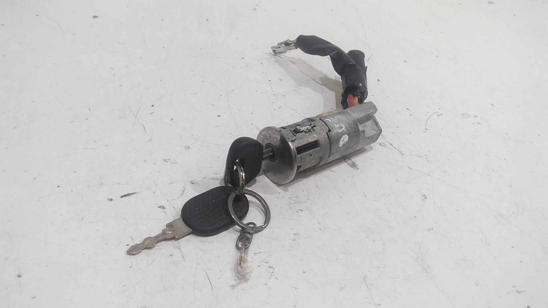 Commutatore Avviamento Con Cilindretti Serrature Usato