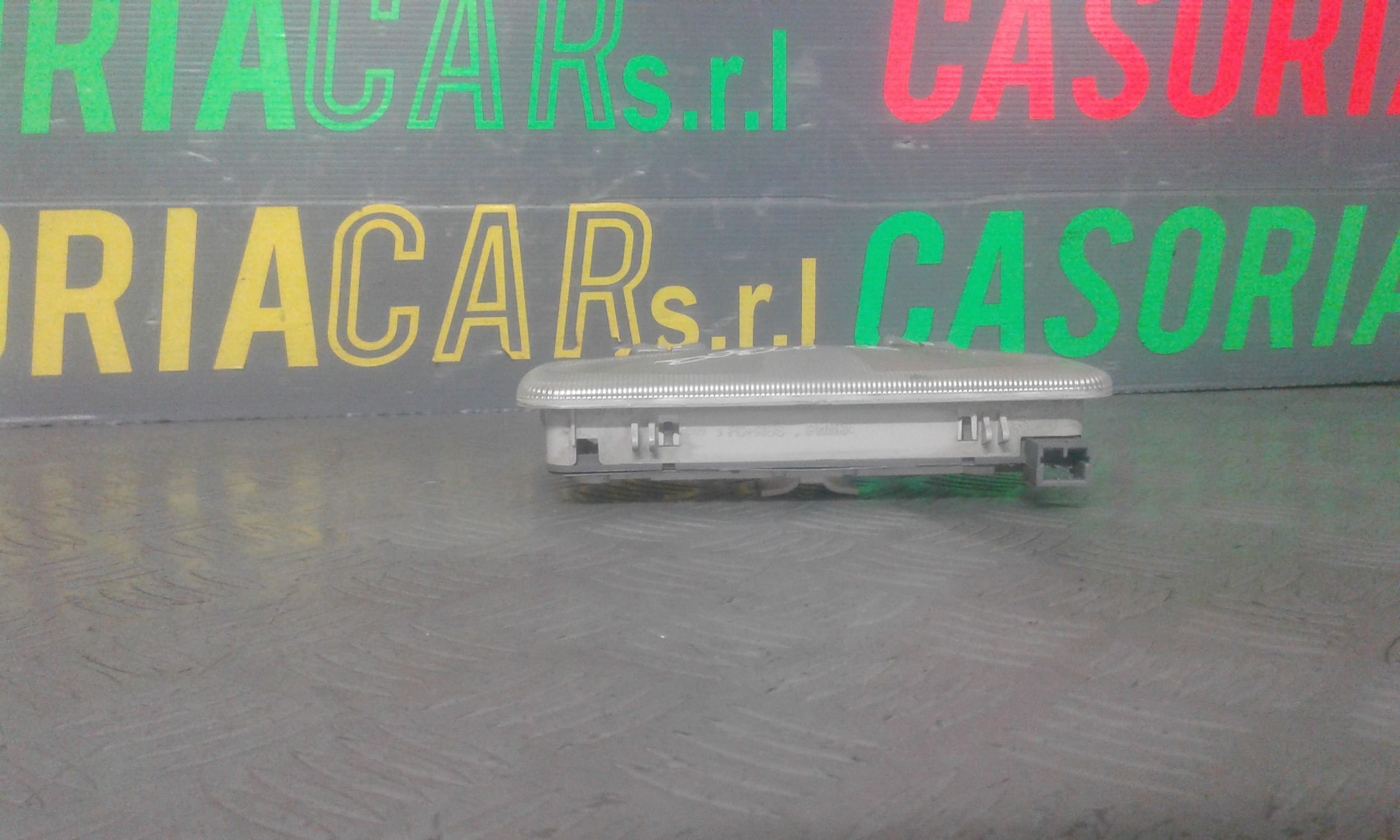 Luce Cortesia Ant. Tetto Usato