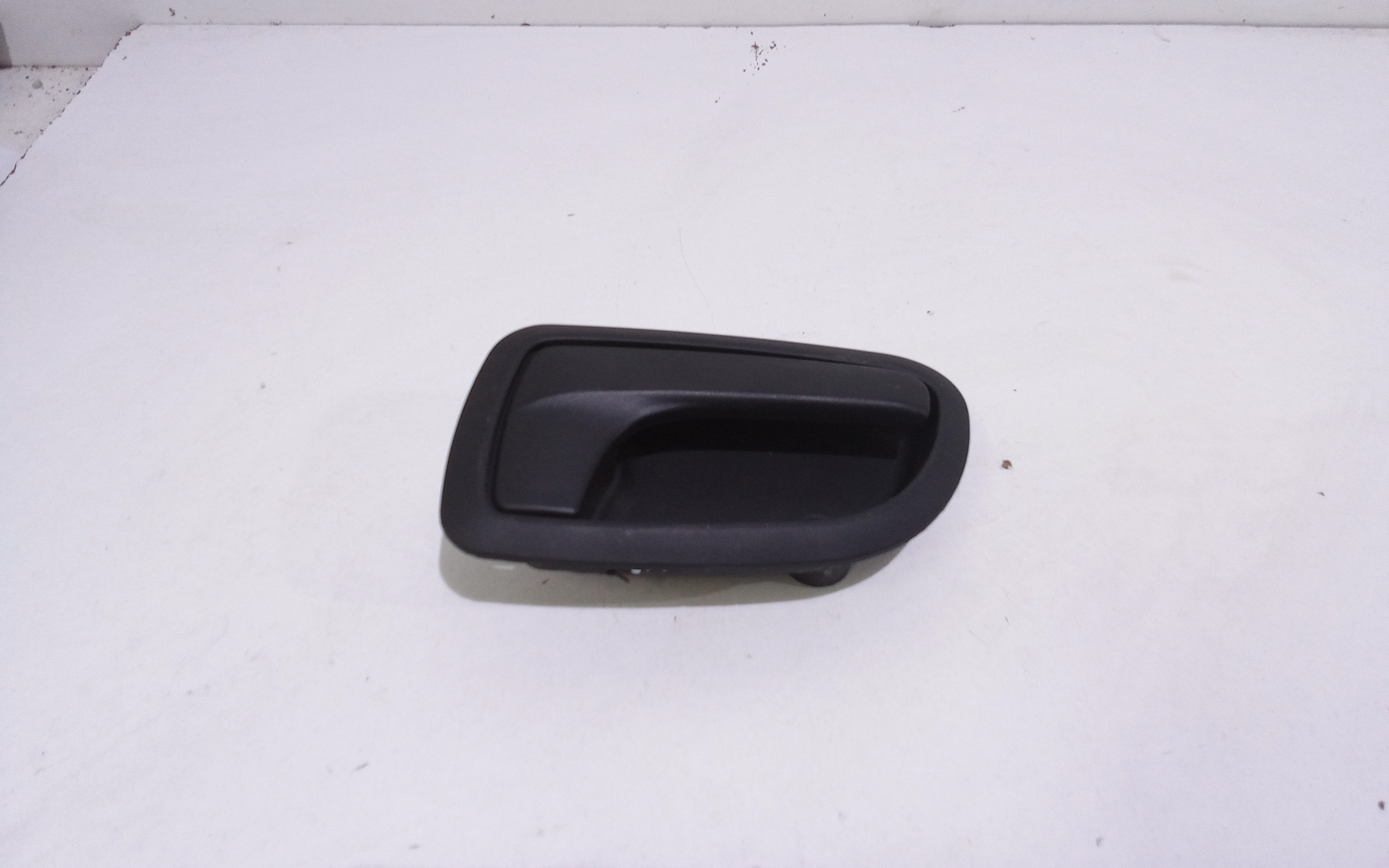 Maniglia Int. Apertura Porta Post. Destro 8262007000NL Usato