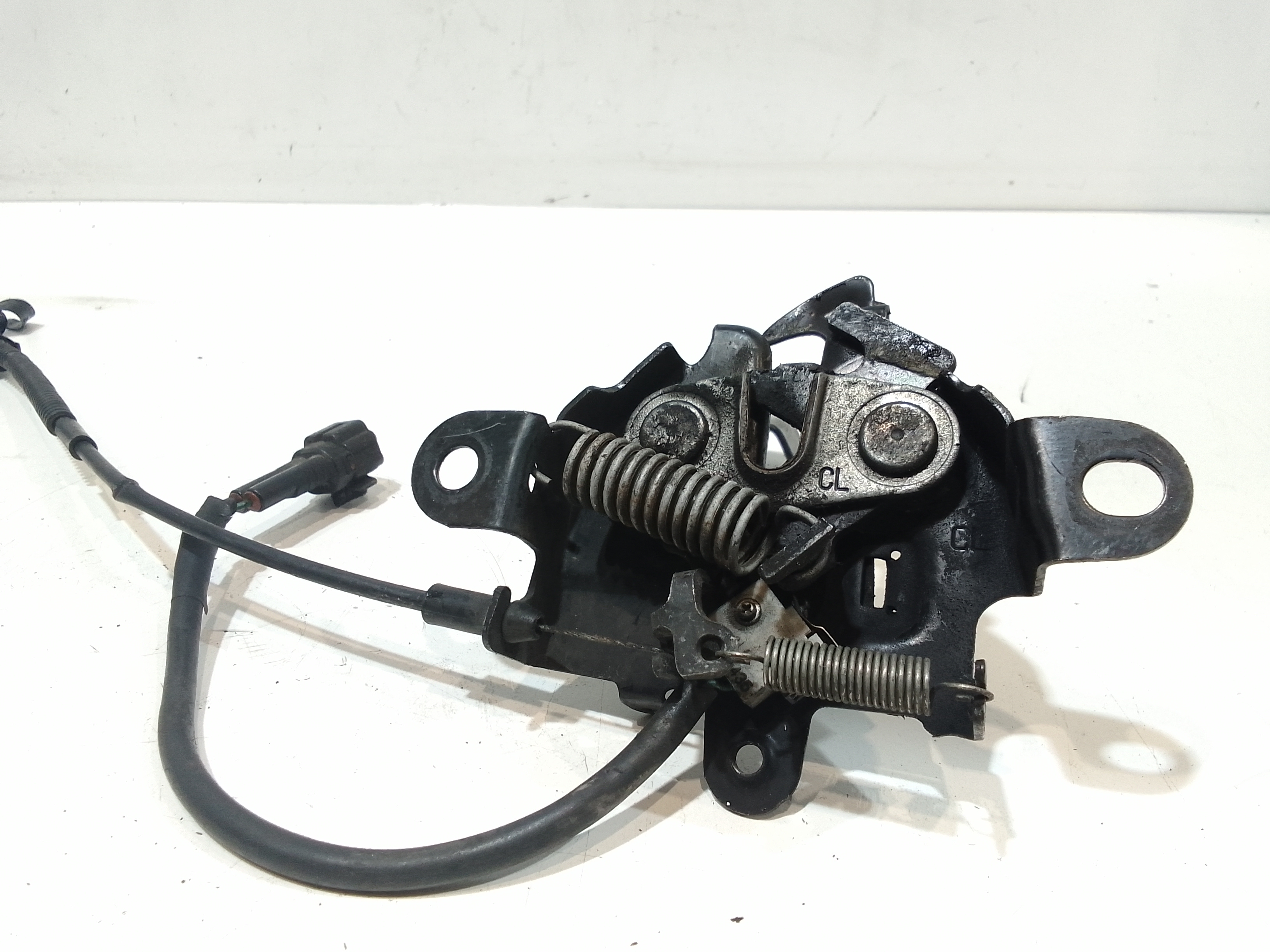 Serratura Cofano Ant. 5351076070 Usato