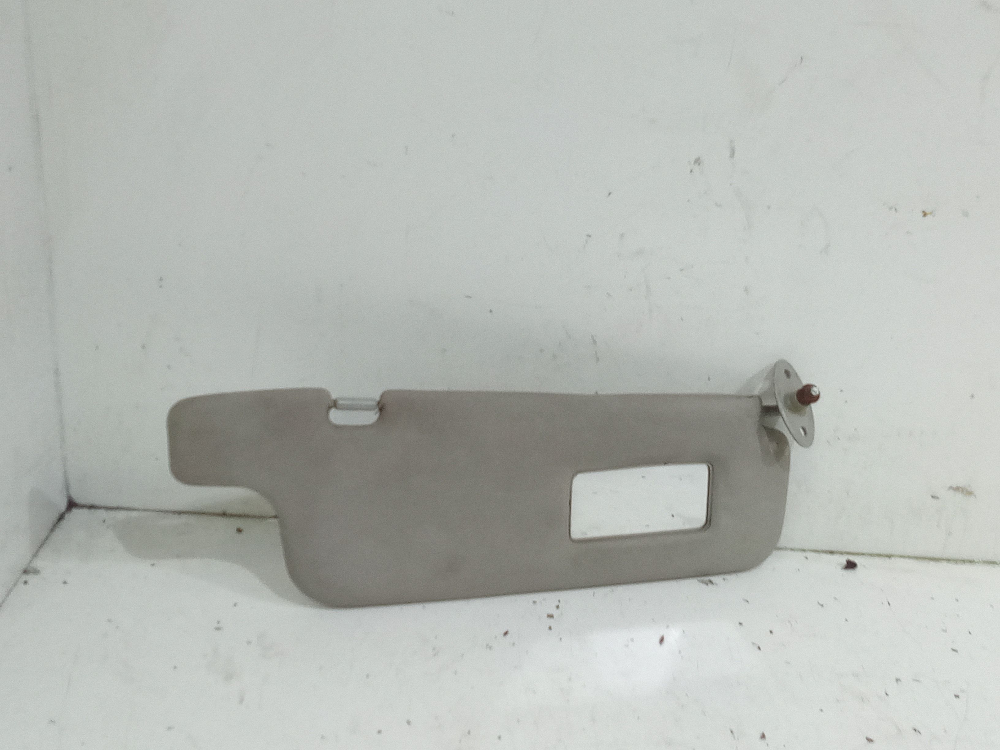 Aletta Parasole Parabrezza Destro 7431052041B0 Usato