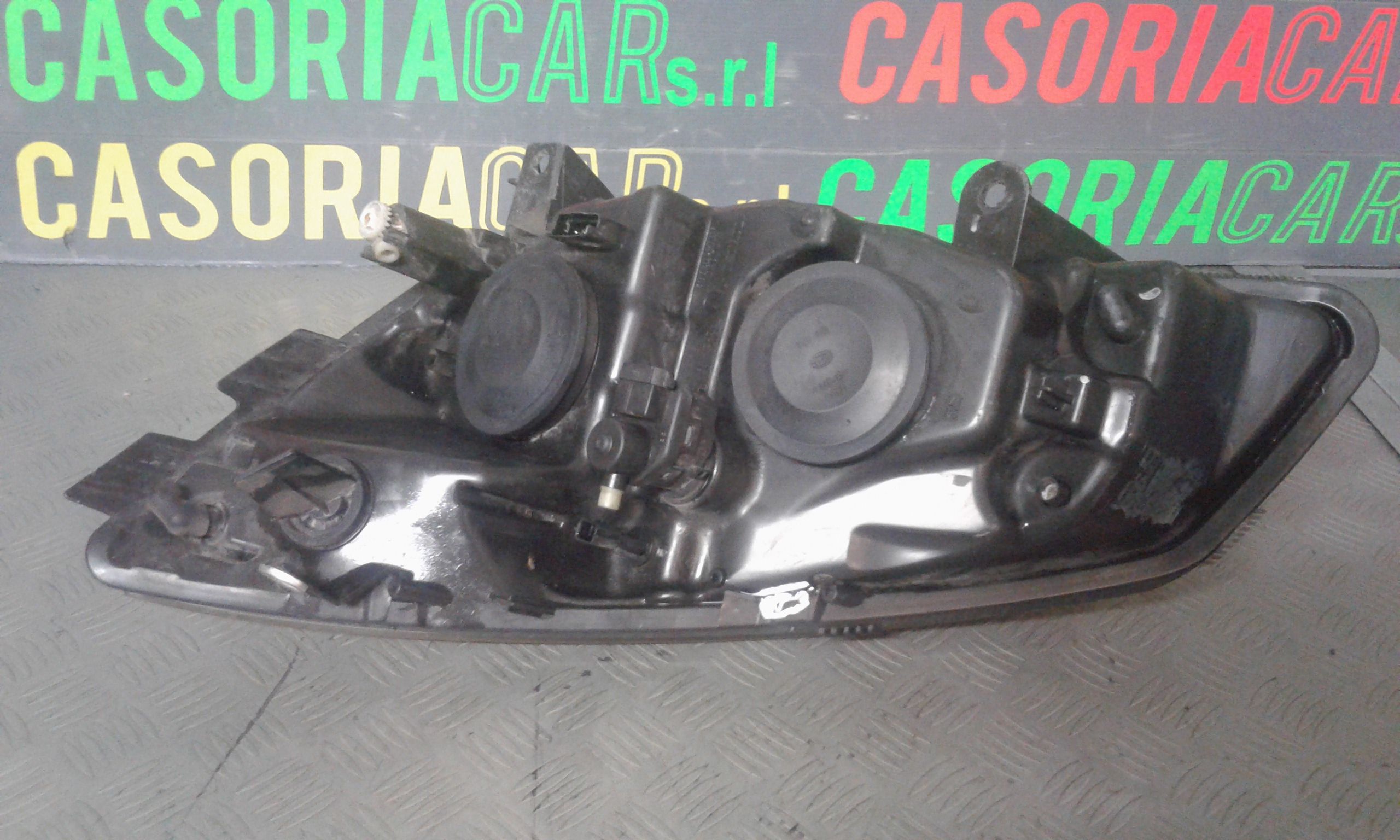 Proiettore Destro 260105359R Usato