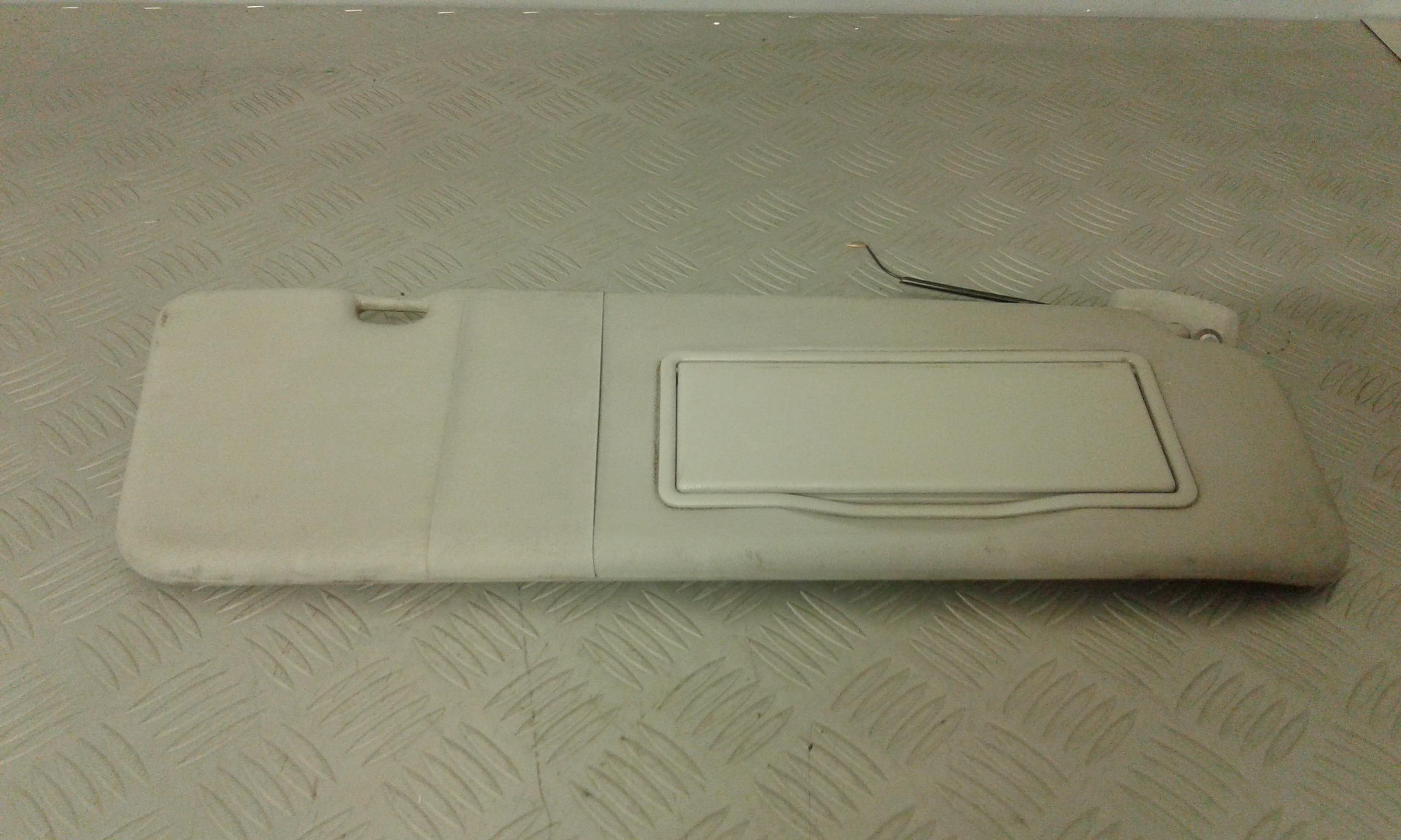 Aletta Parasole Parabrezza Destro Usato