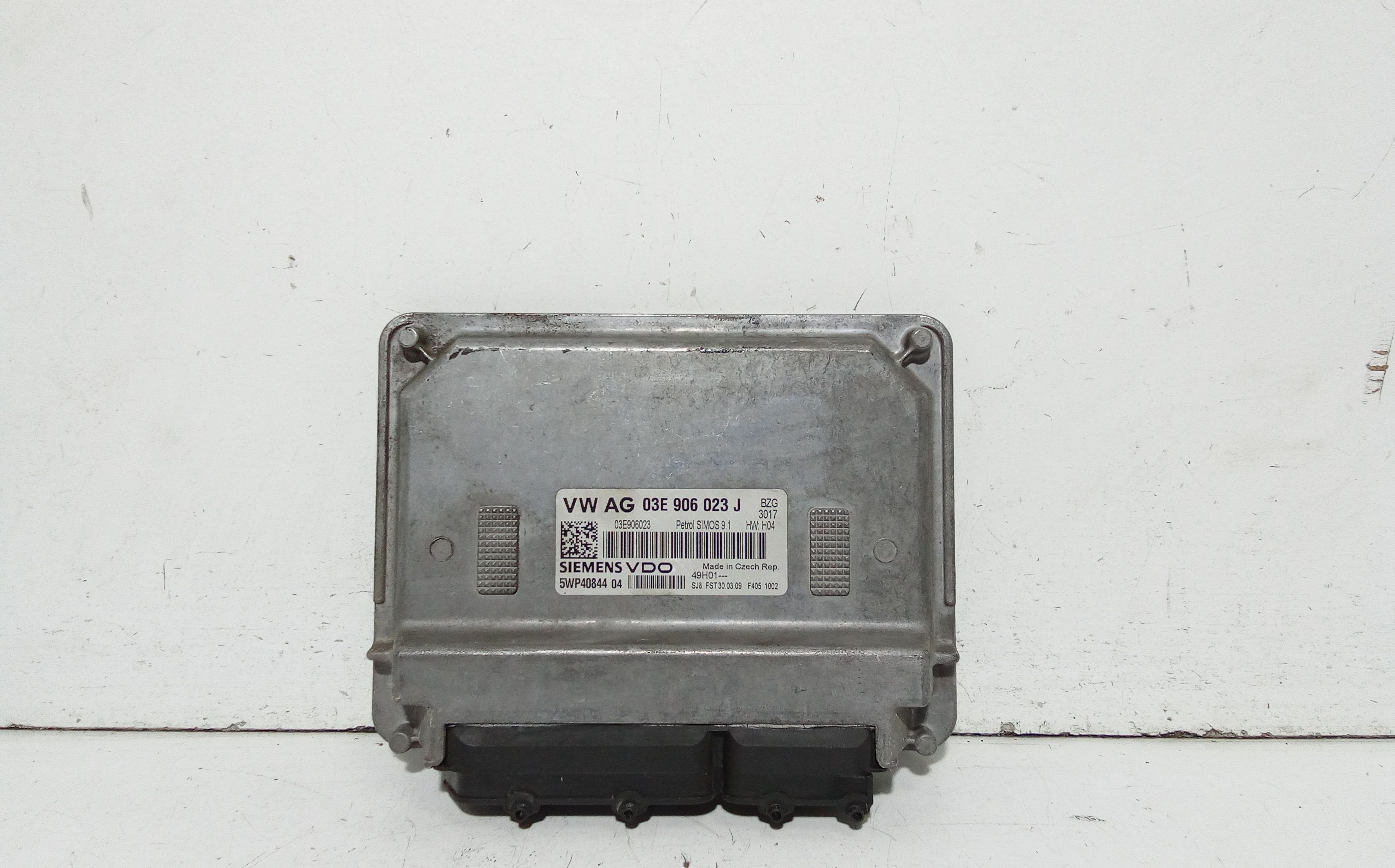 Centralina Iniezione 03C906057AL Usato