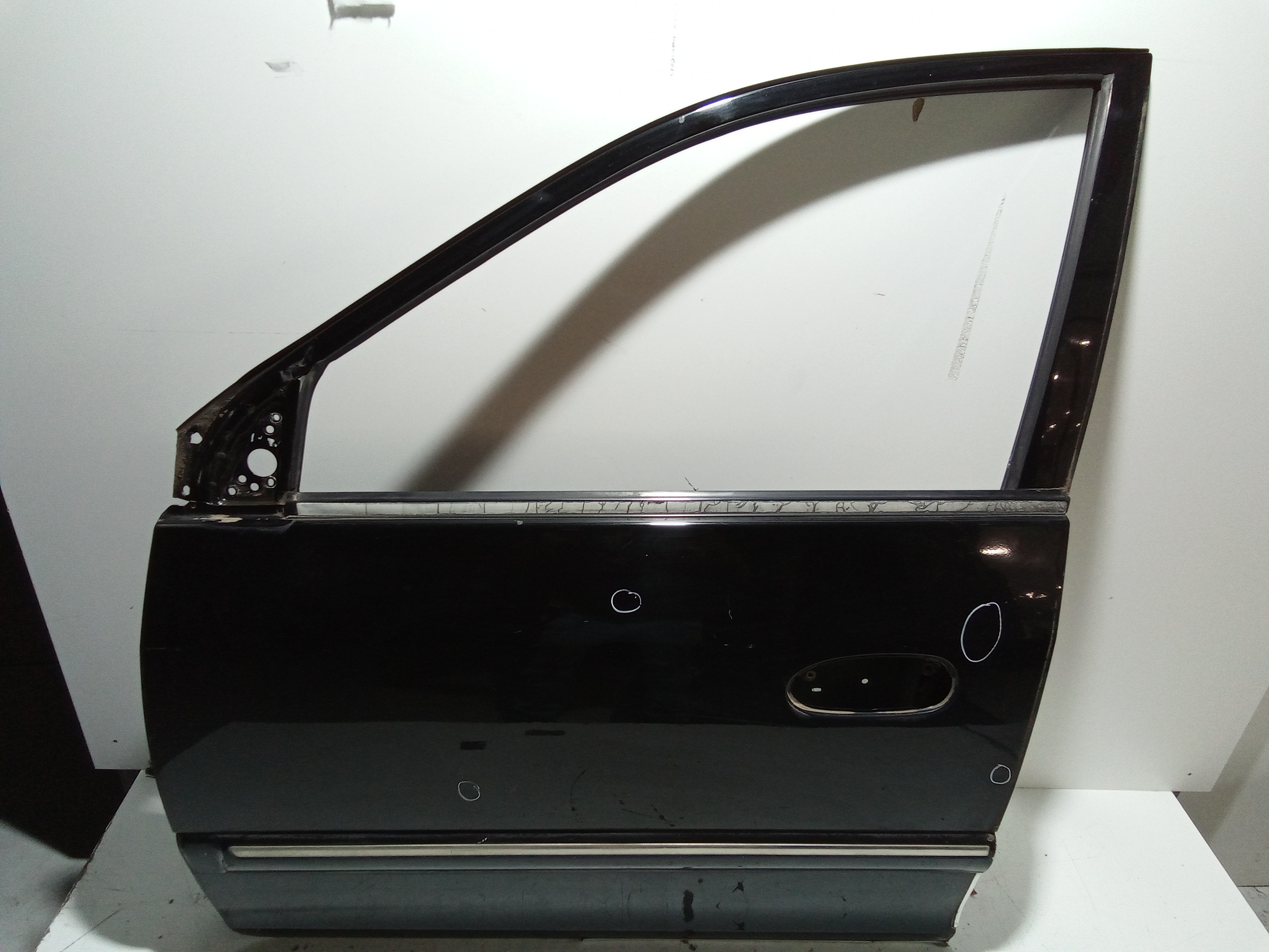 Porta Ant. Sinistro 0K2FA59020 Usato