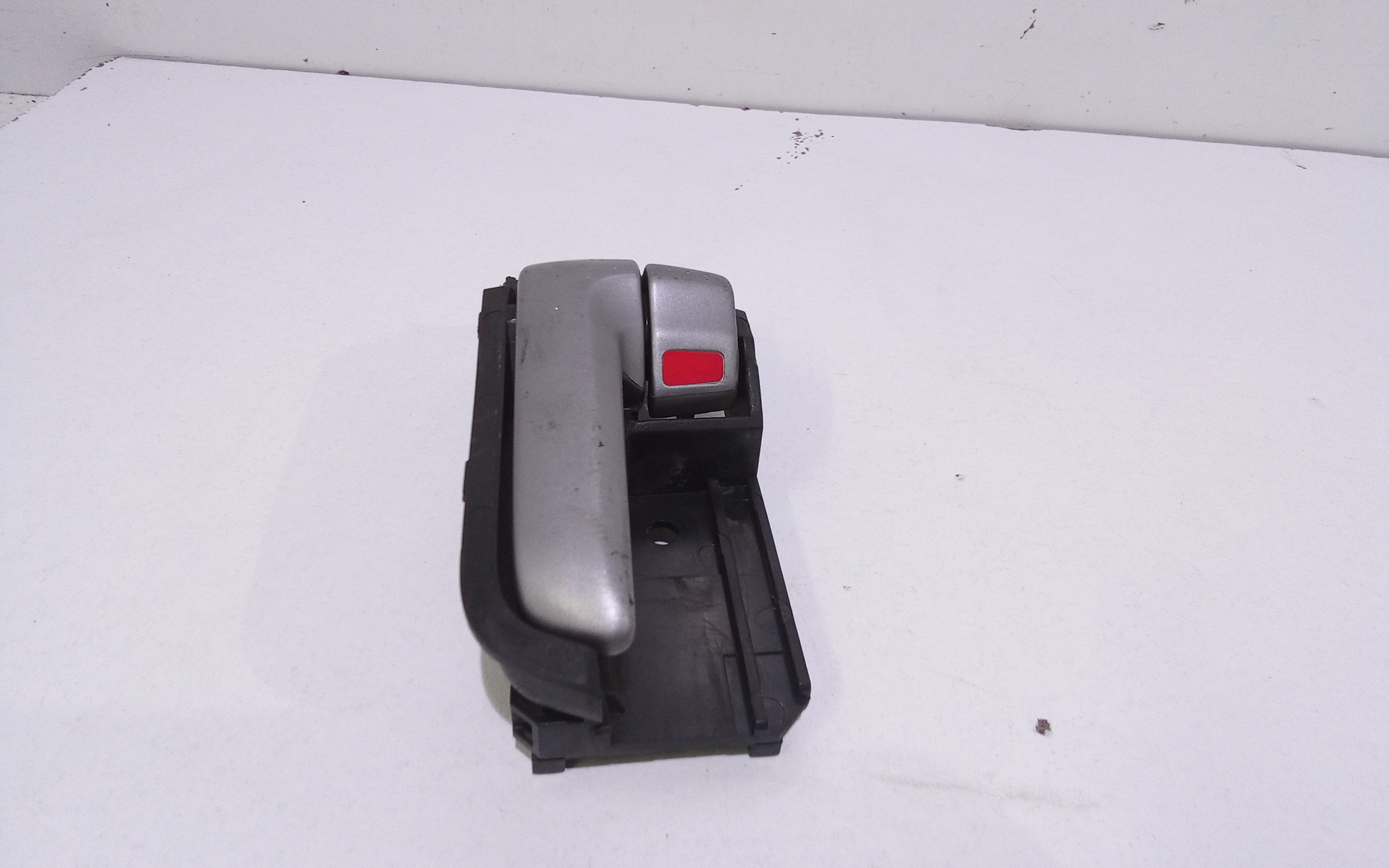 Maniglia Int. Apertura Porta Post. Sinistro Usato