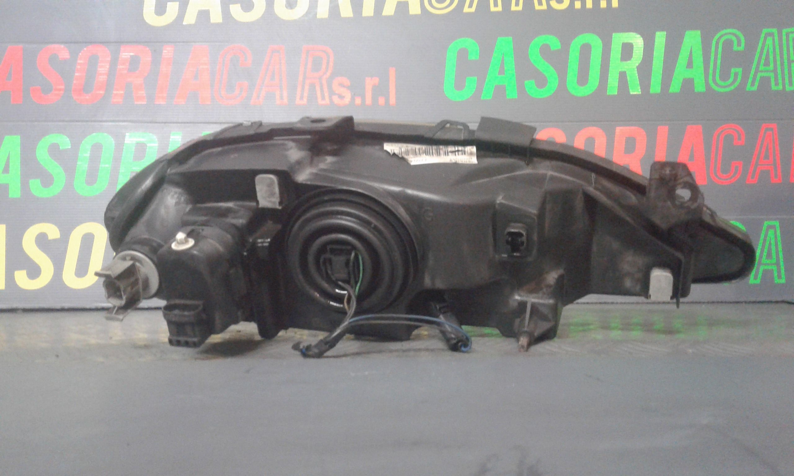 Proiettore Sinistro 260607124R Usato