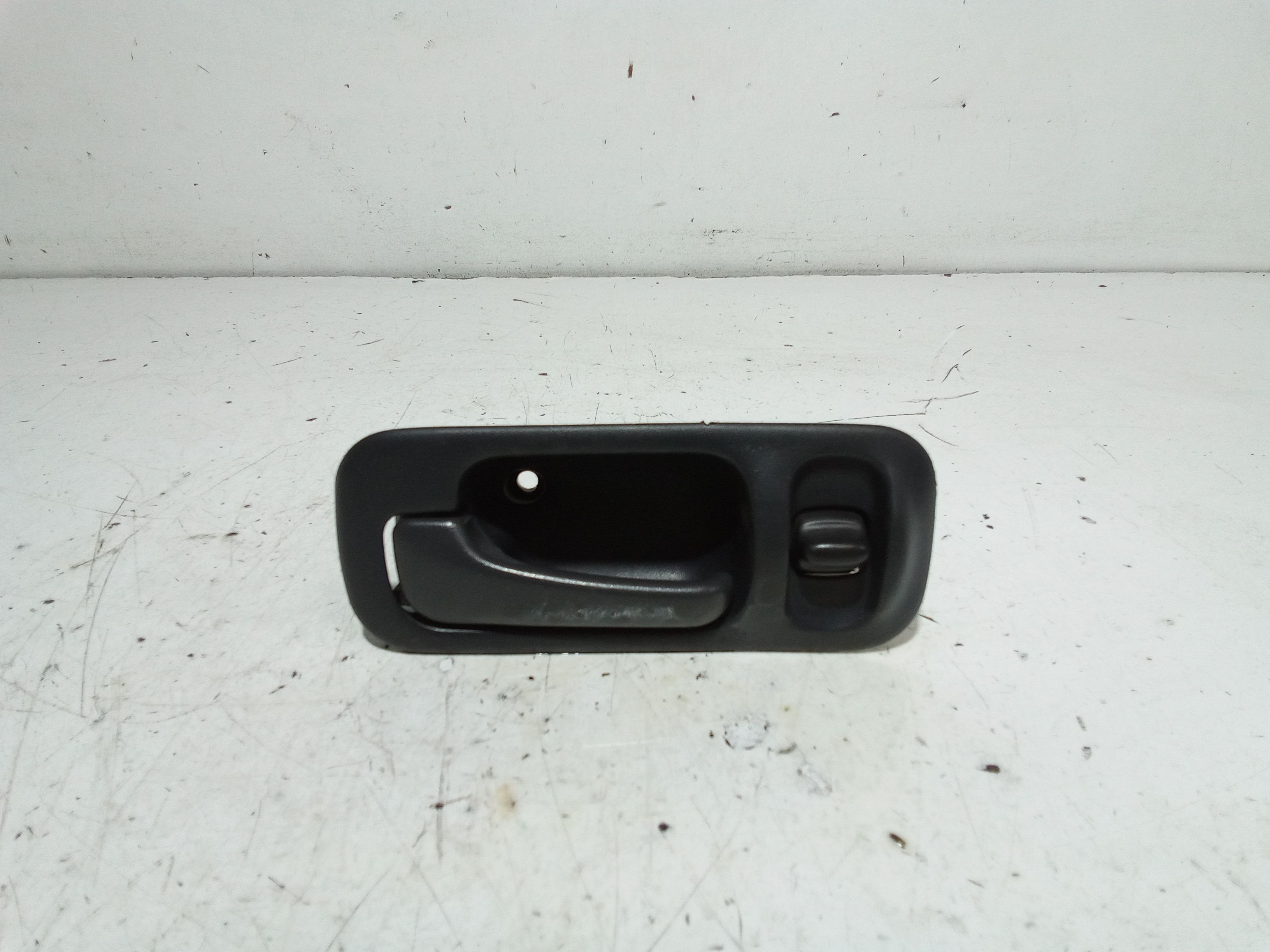 Maniglia Int. Apertura Porta Post. Destro 72124S10000ZA Usato