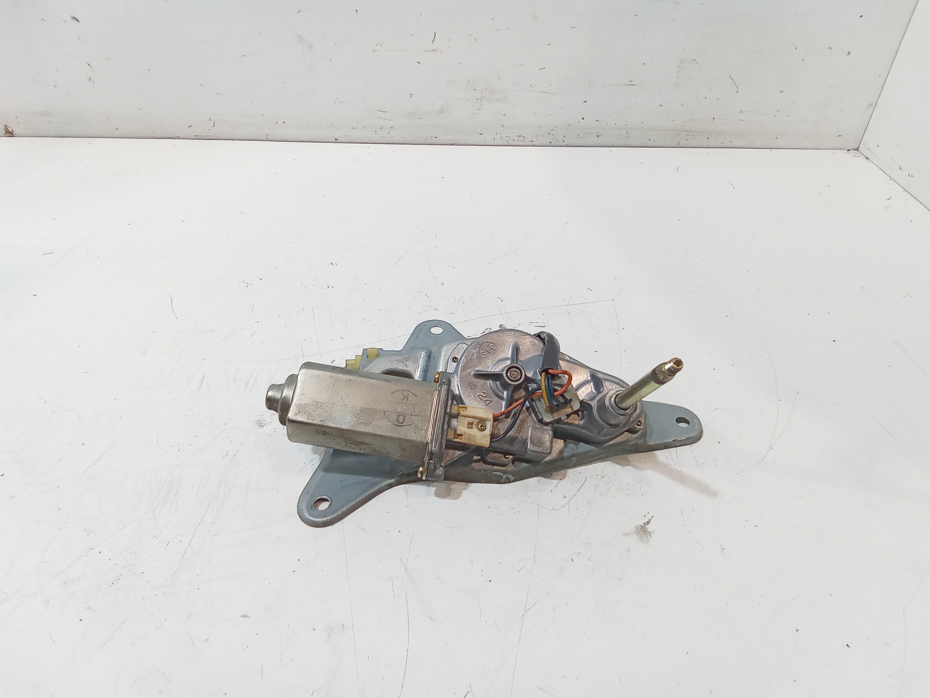 Motorino Tergilunotto 3881086G00000 Usato