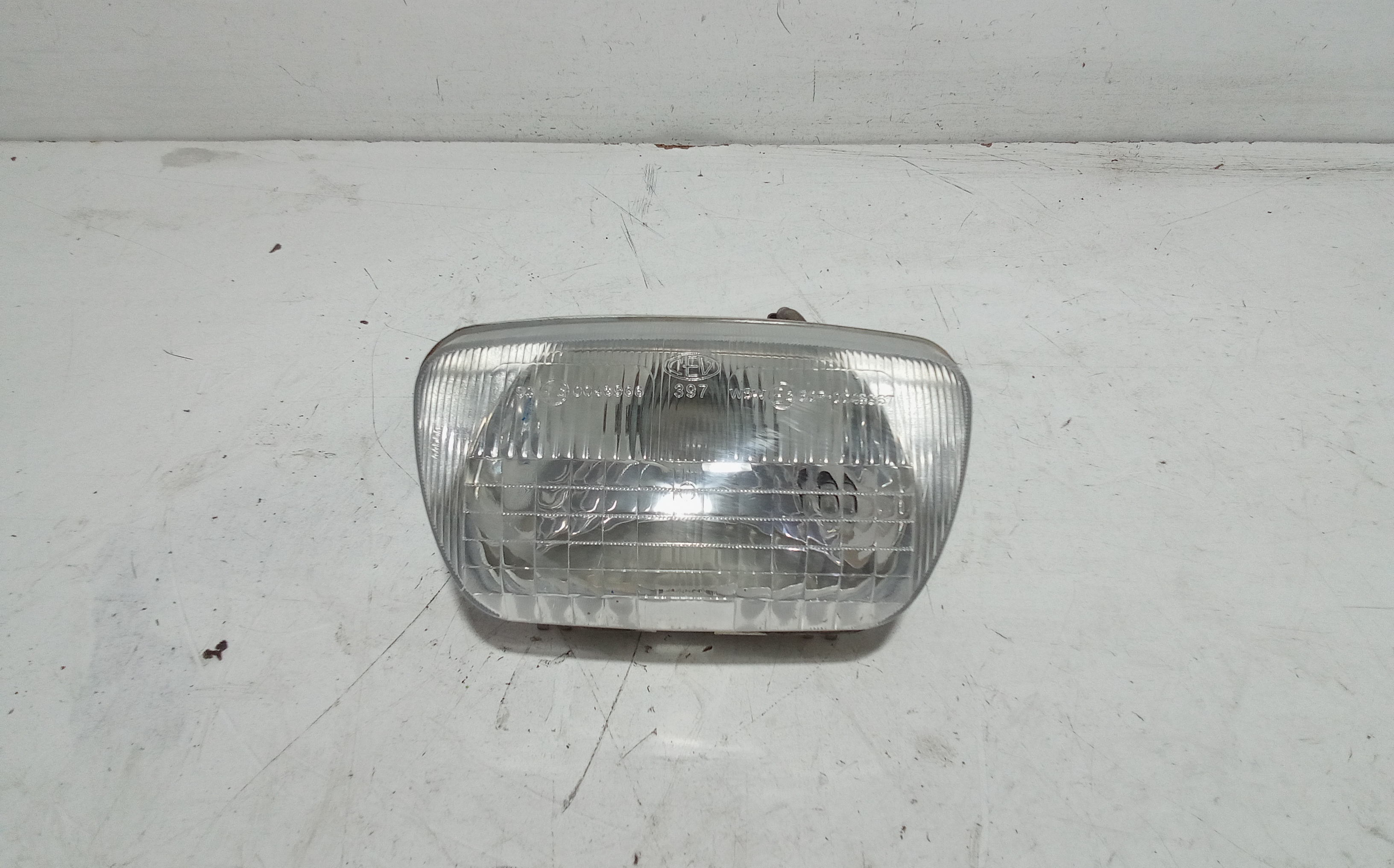 Faro Anteriore Usato