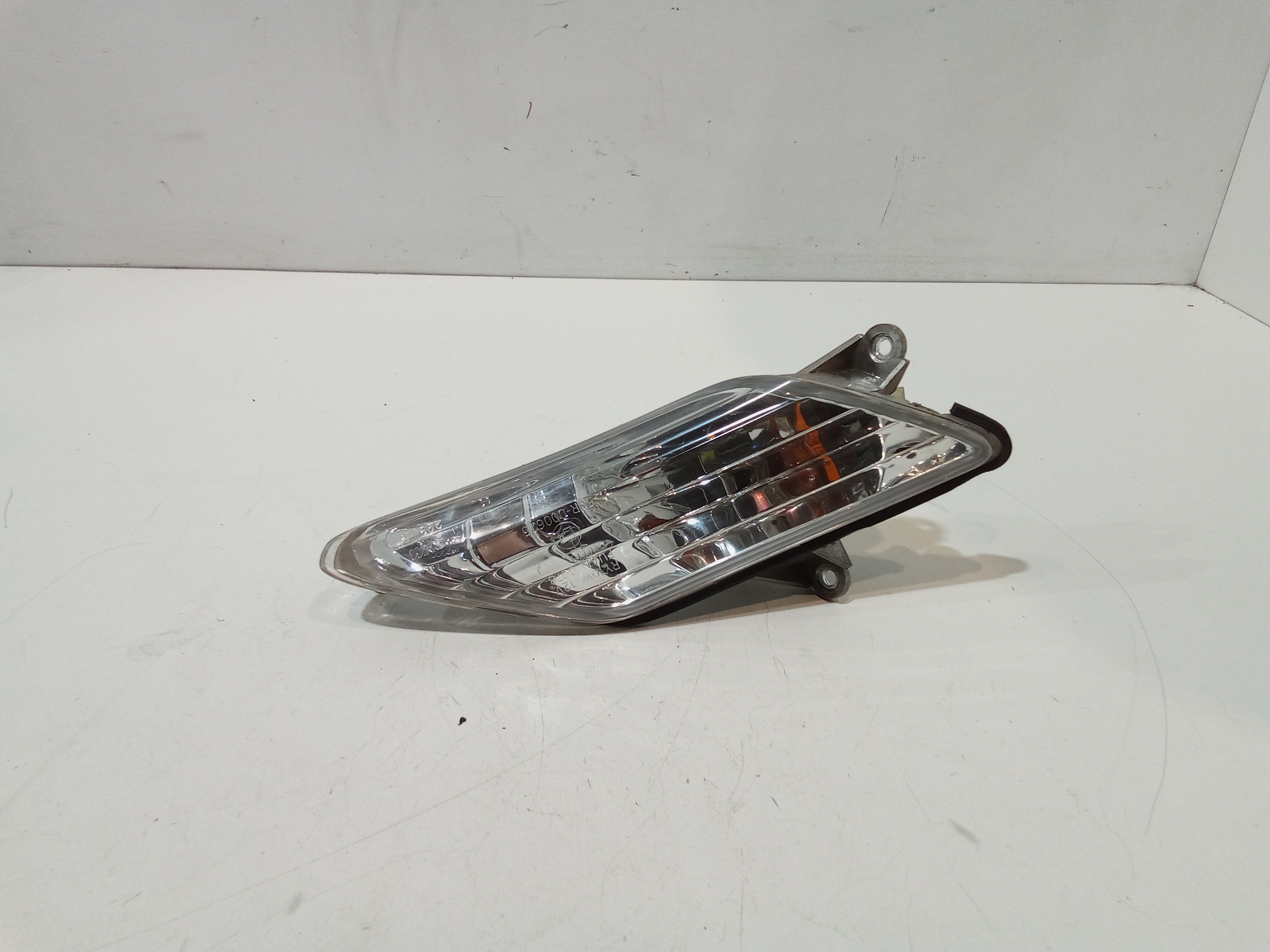 Lampada Direzione Ant. Destro Usato