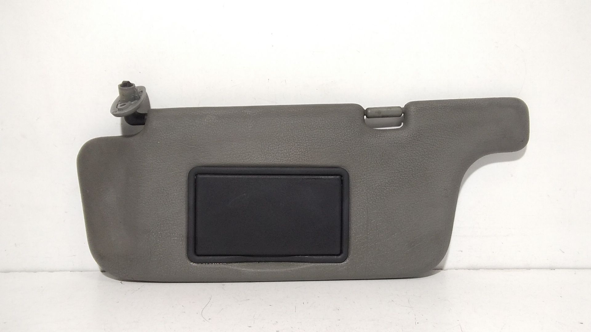 Aletta Parasole Parabrezza Sinistro 964011F514 Usato