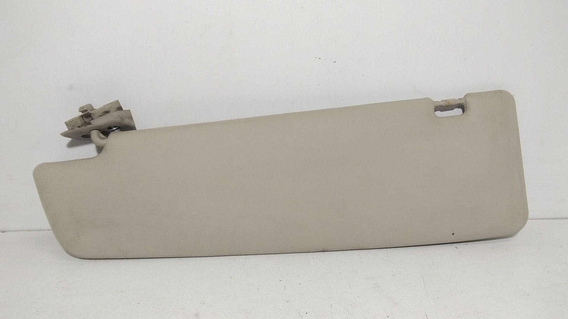 Aletta Parasole Parabrezza Destro 1612107580 Usato