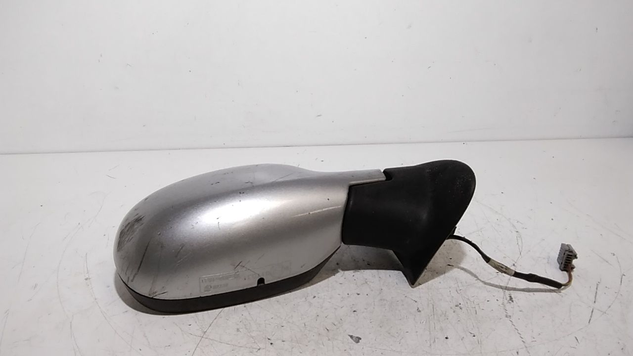 Retrovisore Est. Destro 963011F500 Usato