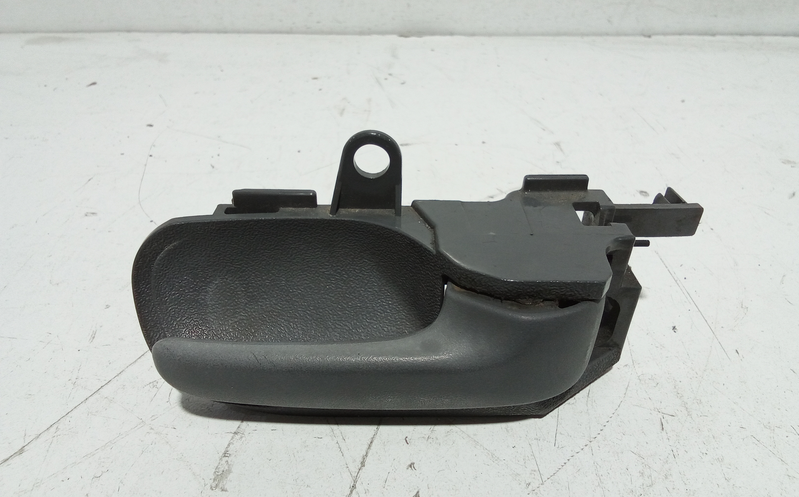 Maniglia Int. Apertura Porta Ant. Destro Usato