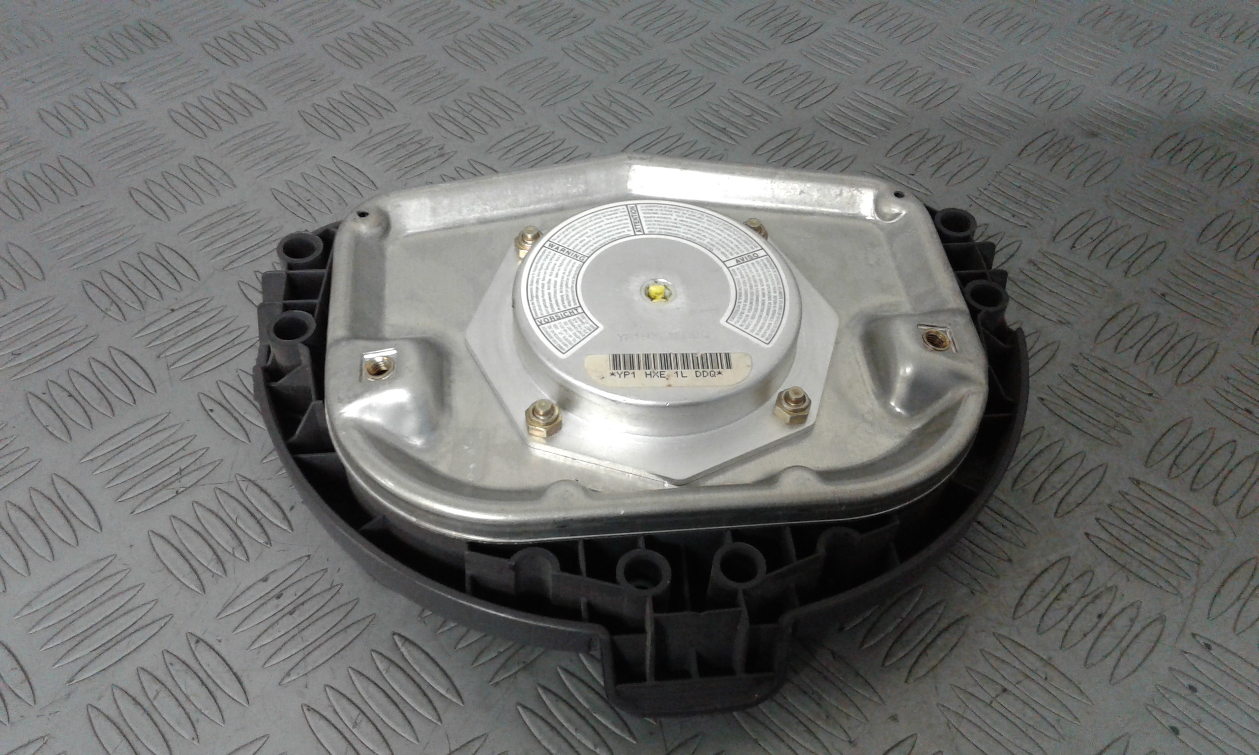 Dispositivo Airbag Lato Guida A16846001987D88 Usato