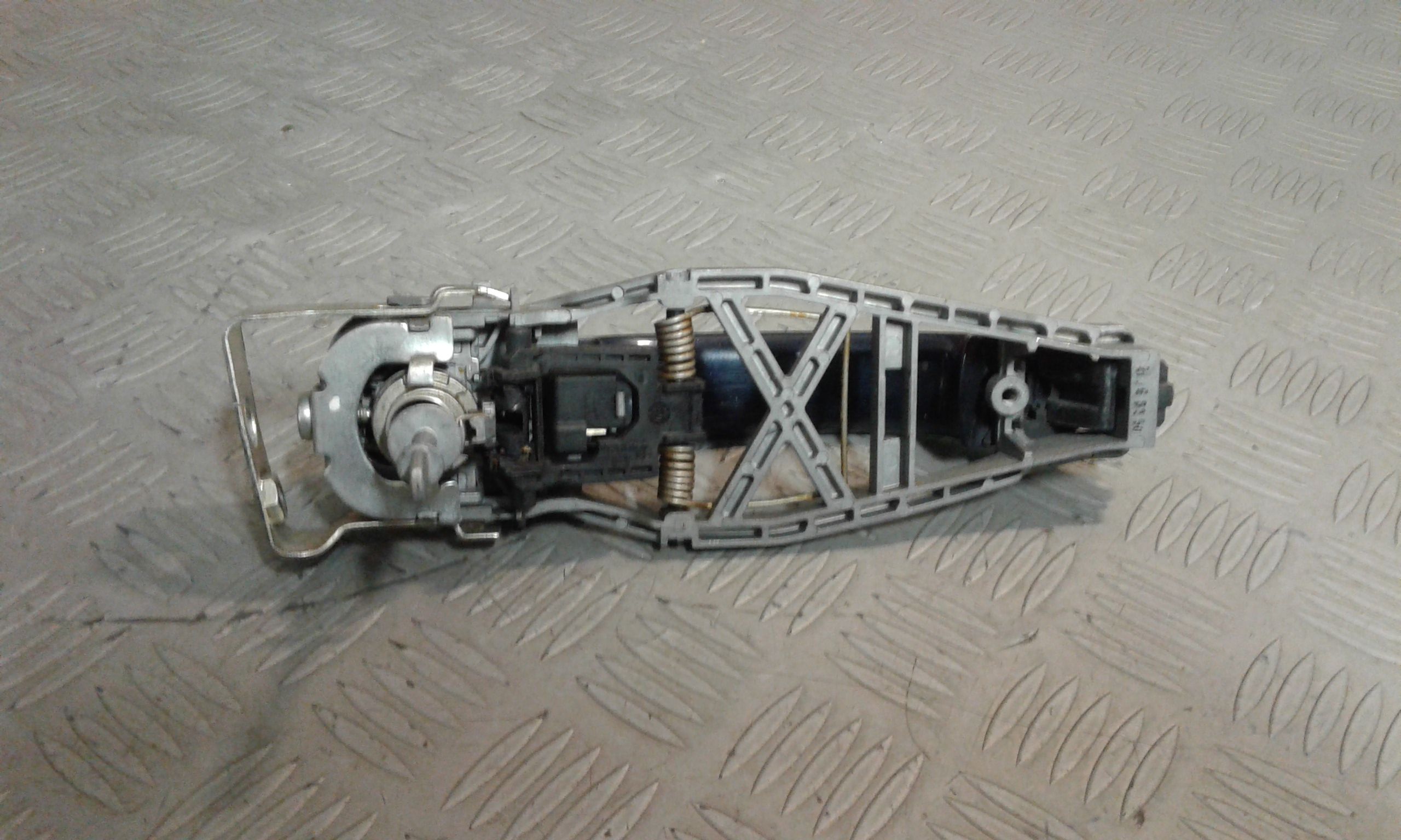 Maniglia Porta Ant. Sinistro 7H0837205D3FZ Usato