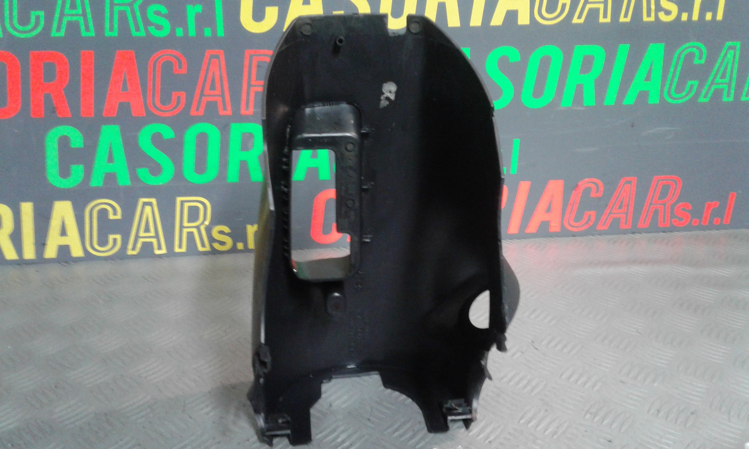 Cuffia Albero Sterzo L/abitacolo 415288 Usato