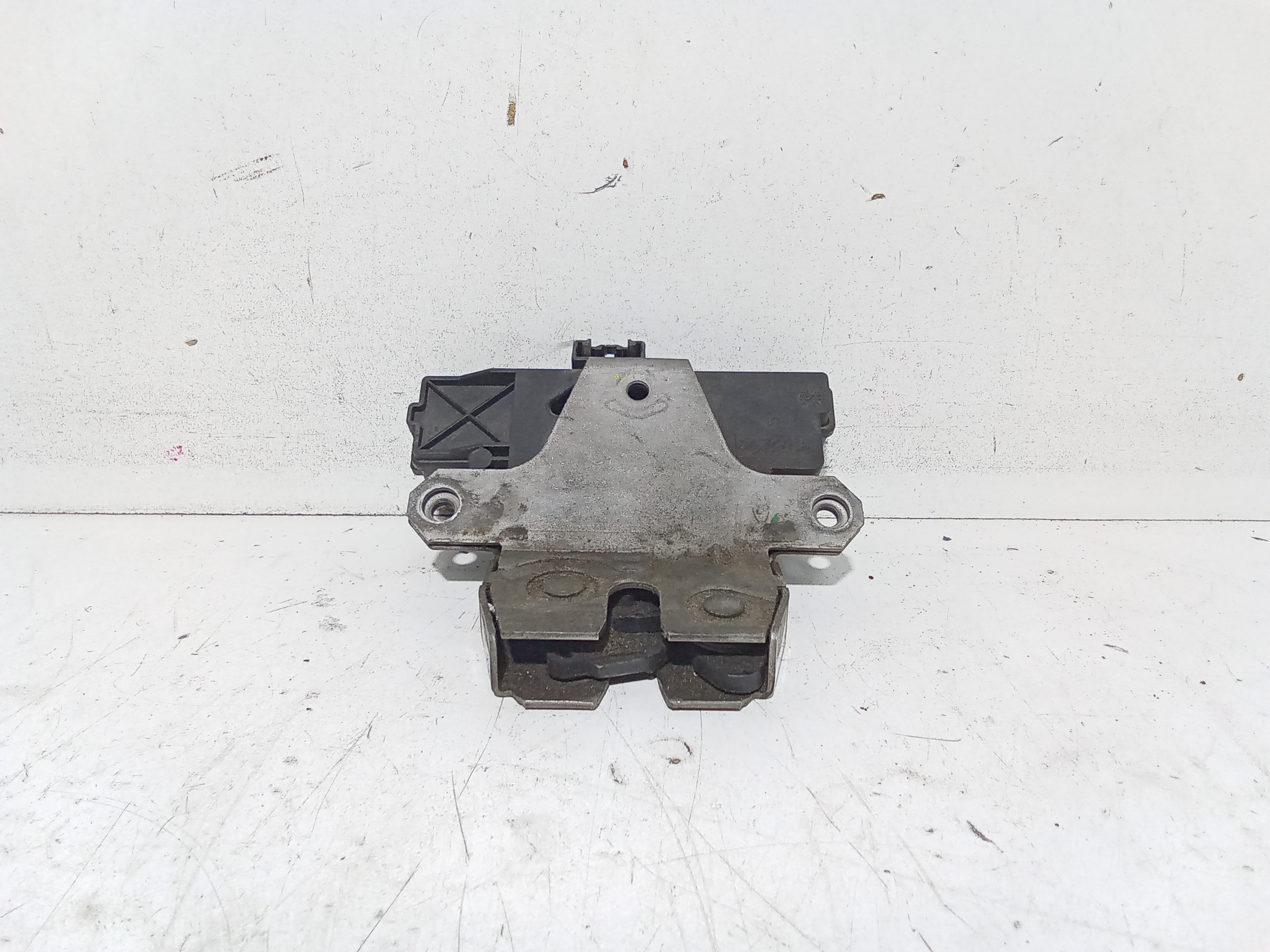 Serratura Cofano Post. Usato